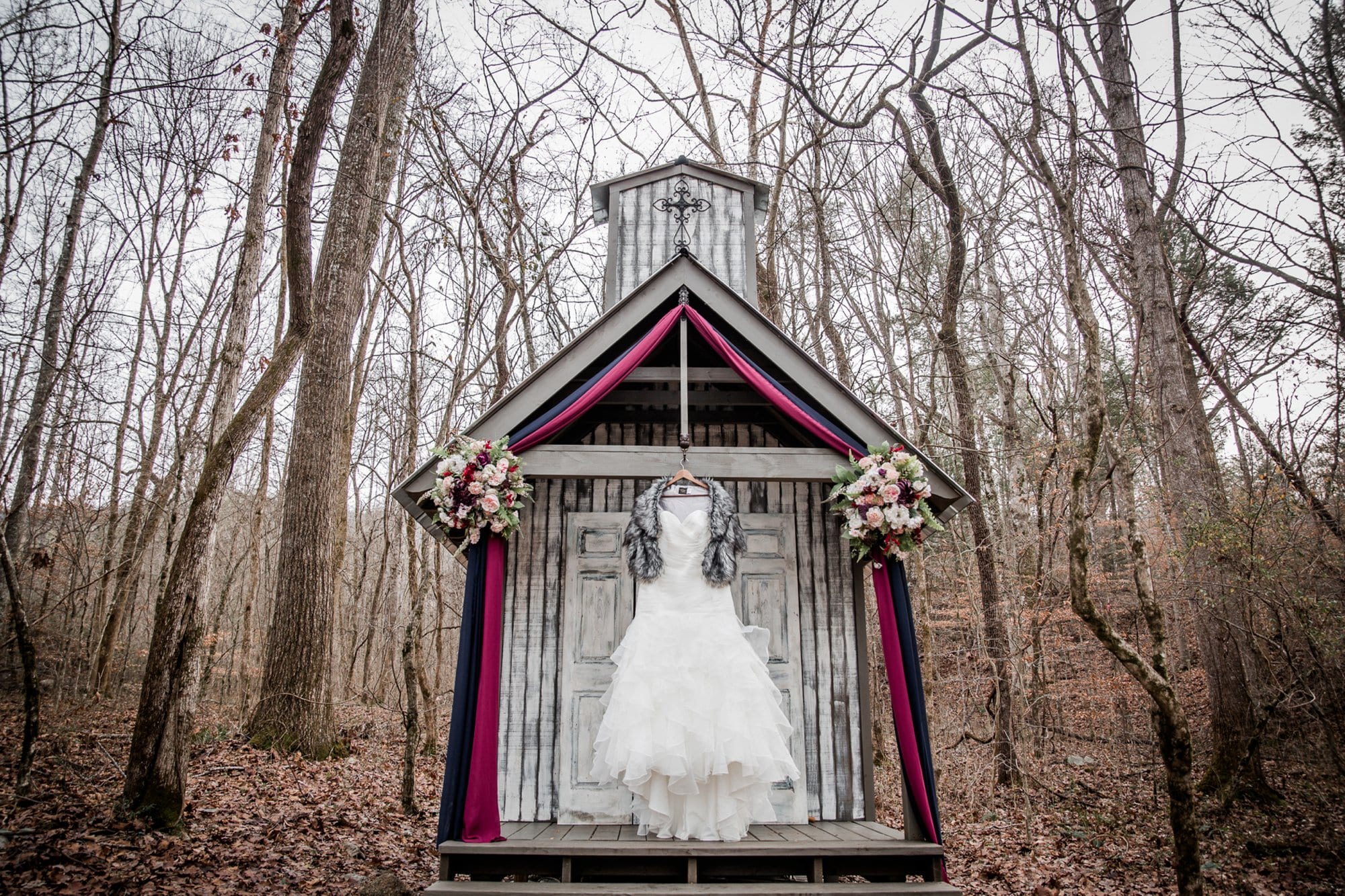 Micro Weddings in Tennessee Chapels