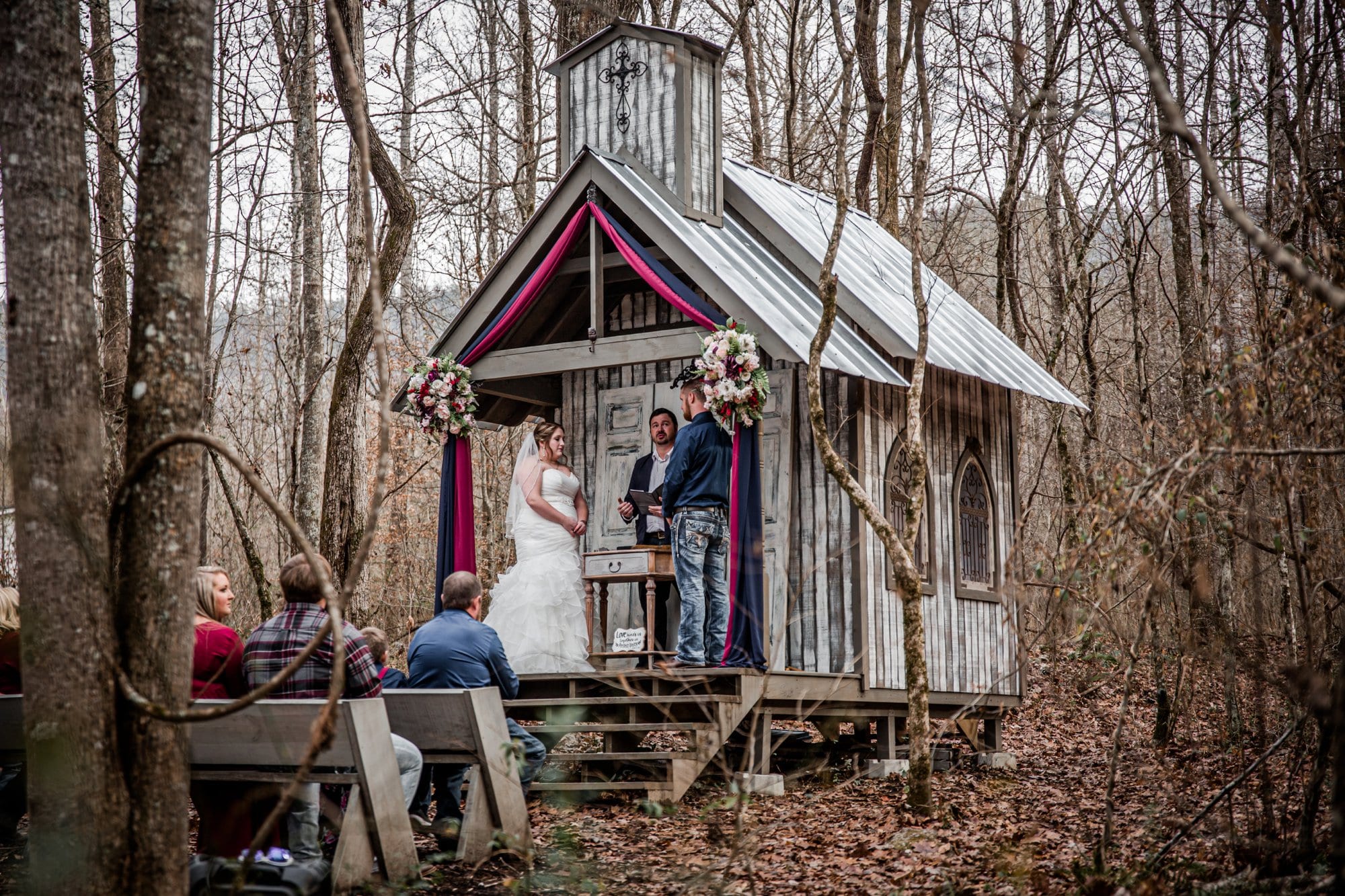 Smoky Mountain wedding chapel holding Micro Weddings in Tennessee. 
