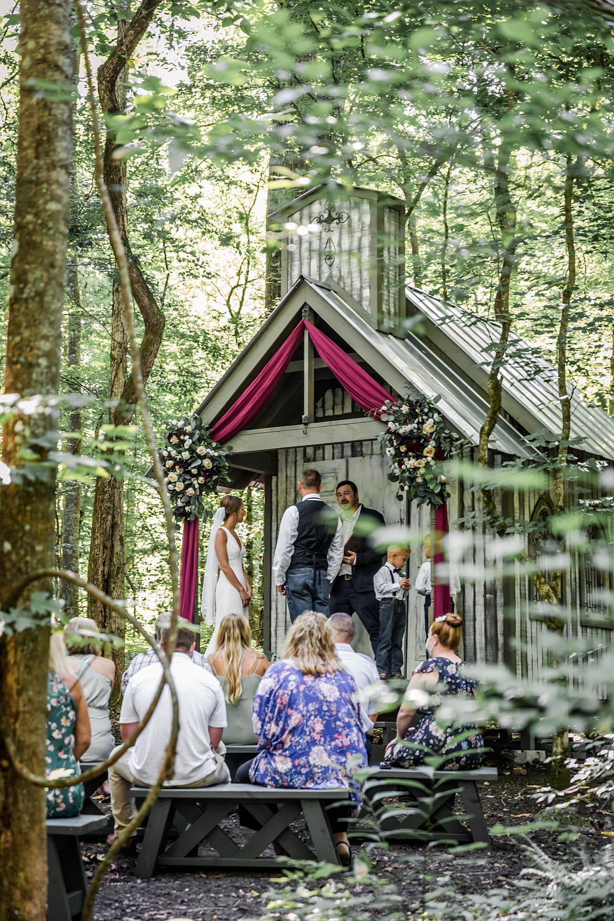 Tiny Weddings in Tennessee