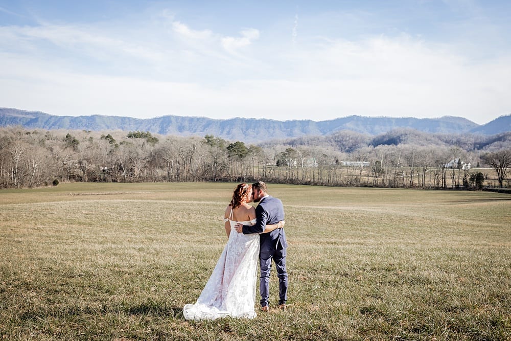 outdoor elopements in the smoky mountains