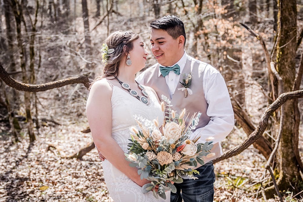 rustic early spring wedding in tennessee