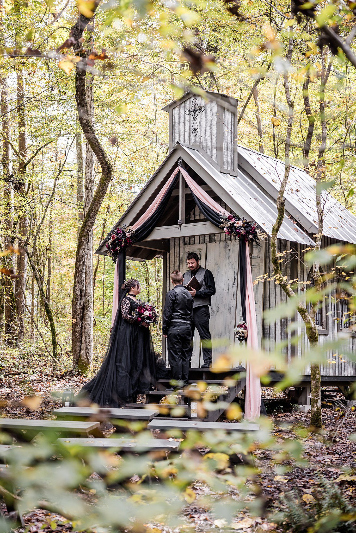 halloween mini wedding