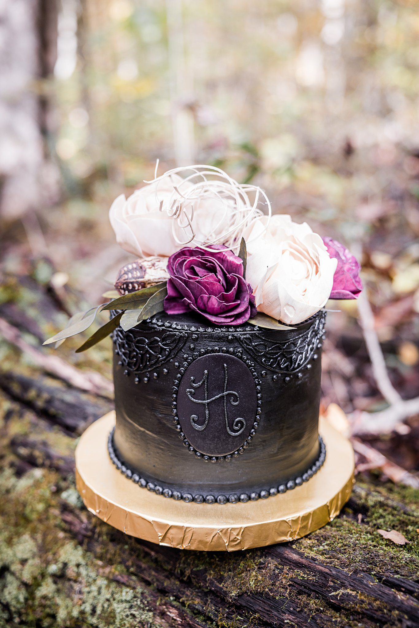 halloween mini wedding