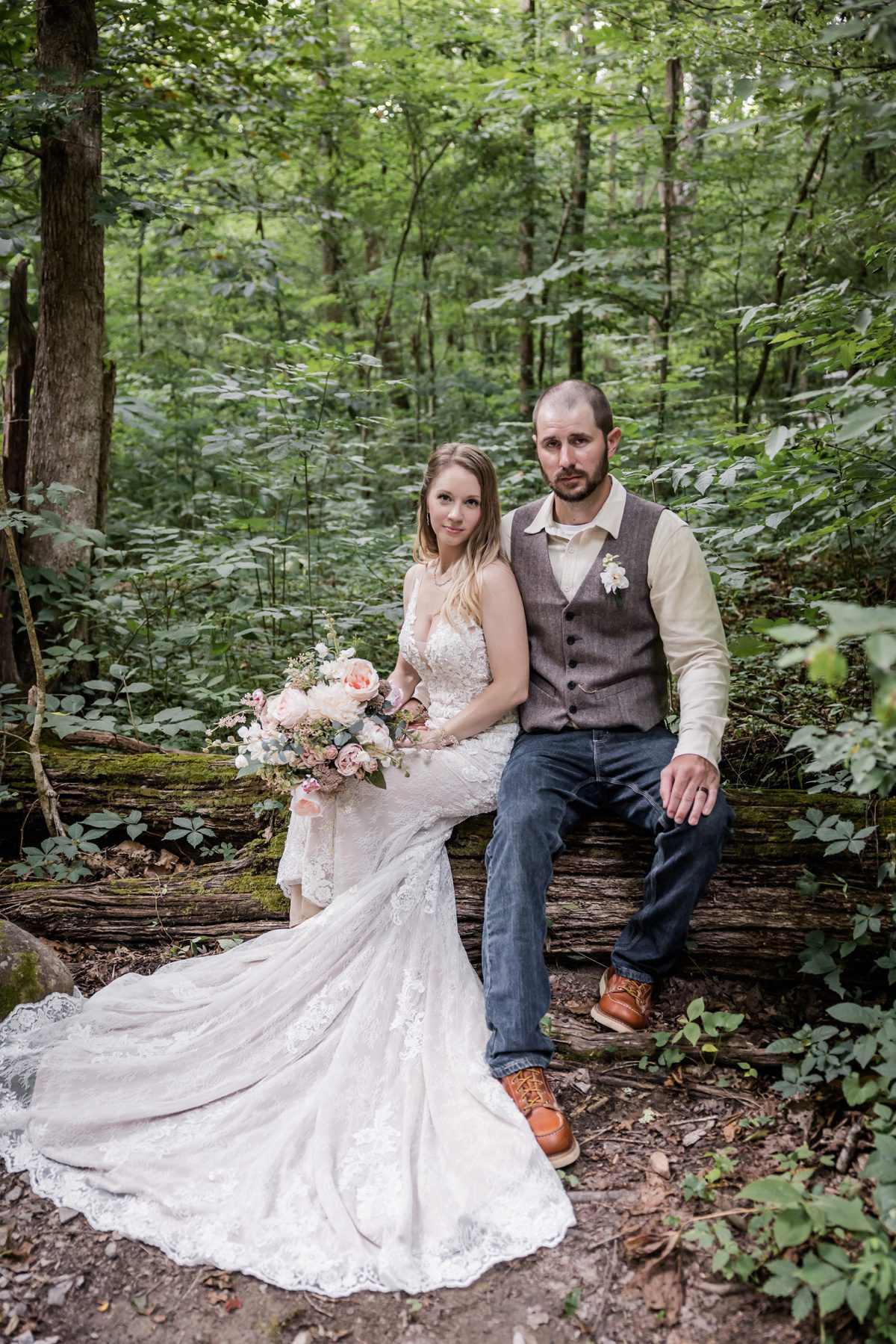 Evening Micro Wedding in the Smoky Mountains 