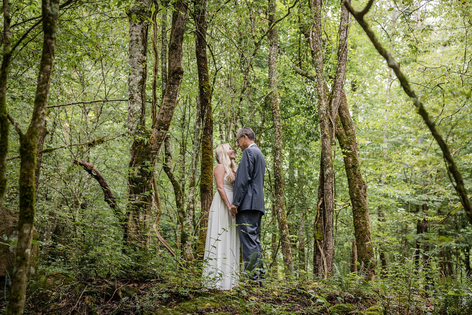 Morning Micro Wedding in the Woods