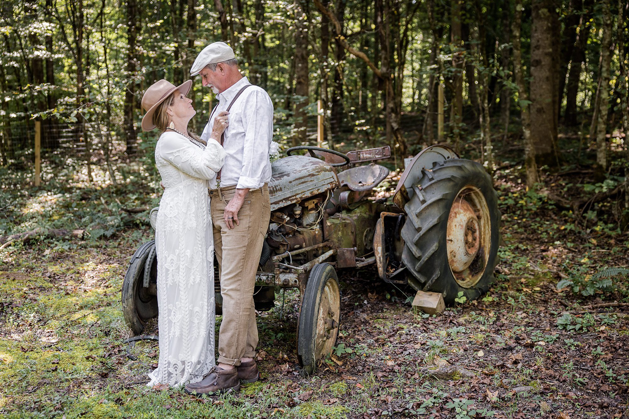 Country Boho Elopement- Rustic Bride and Groom Portrait