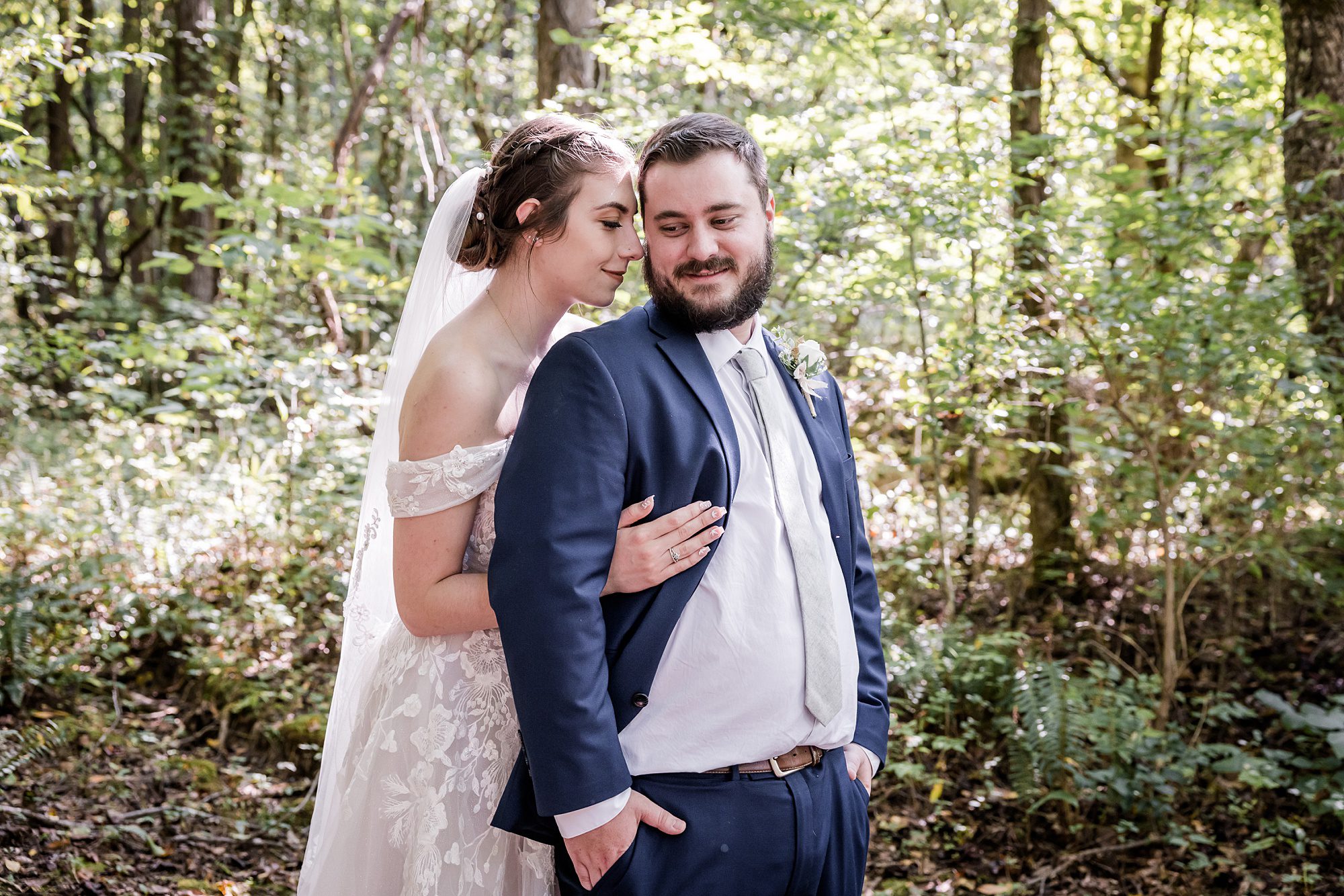 Fall Mini Wedding- Bride and Groom Portrait