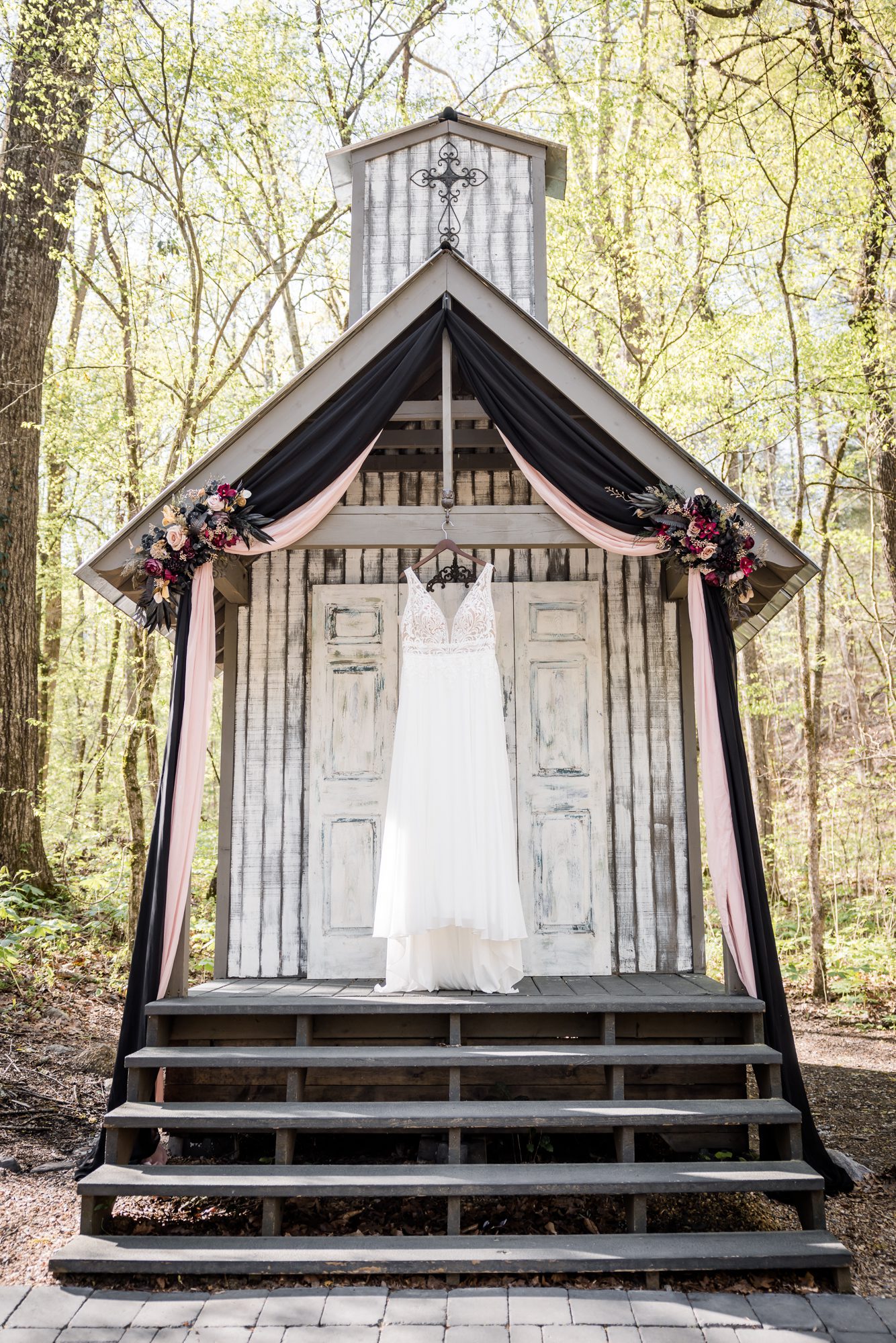 outdoor wedding dress