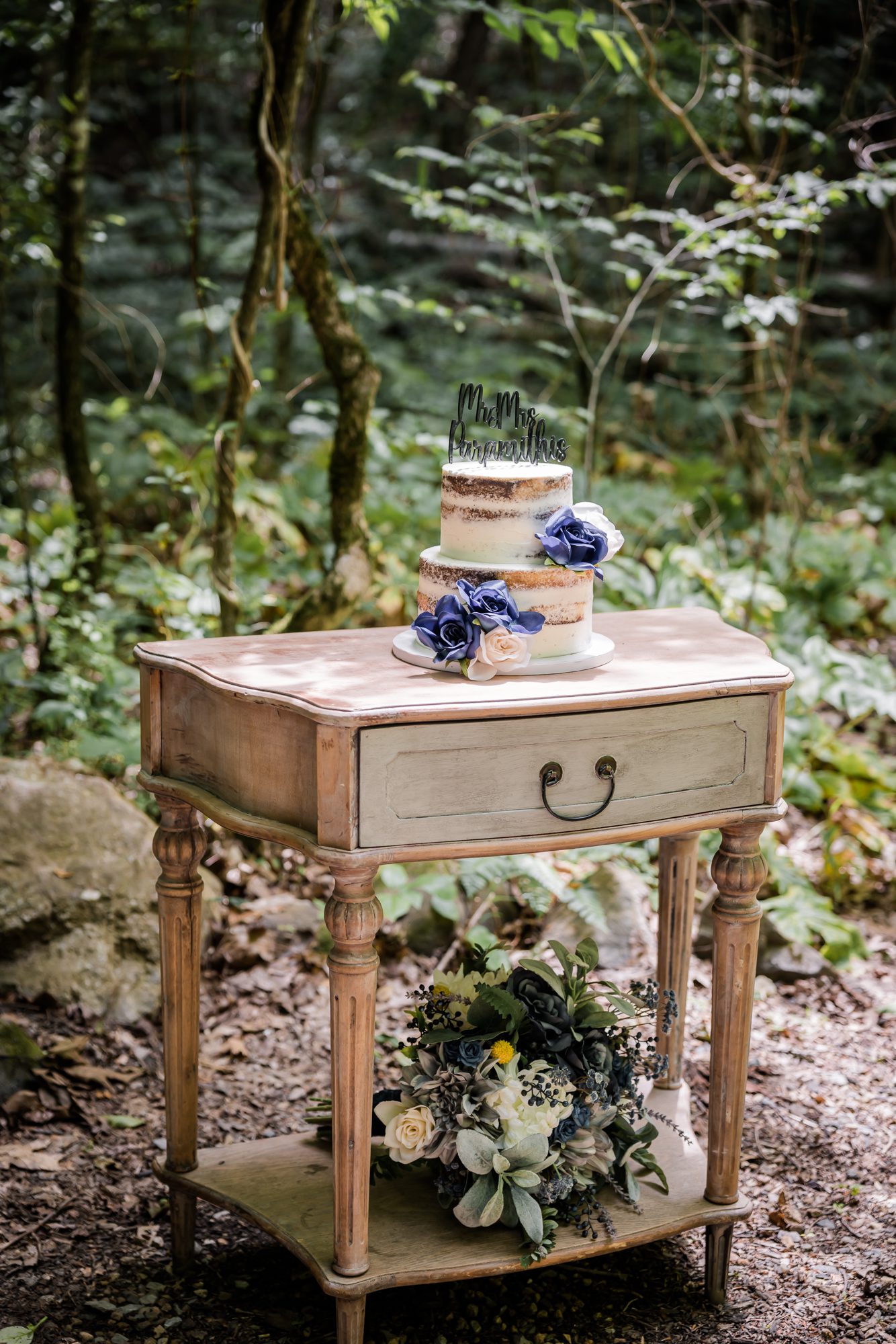 Traditional Outdoor Cake Table