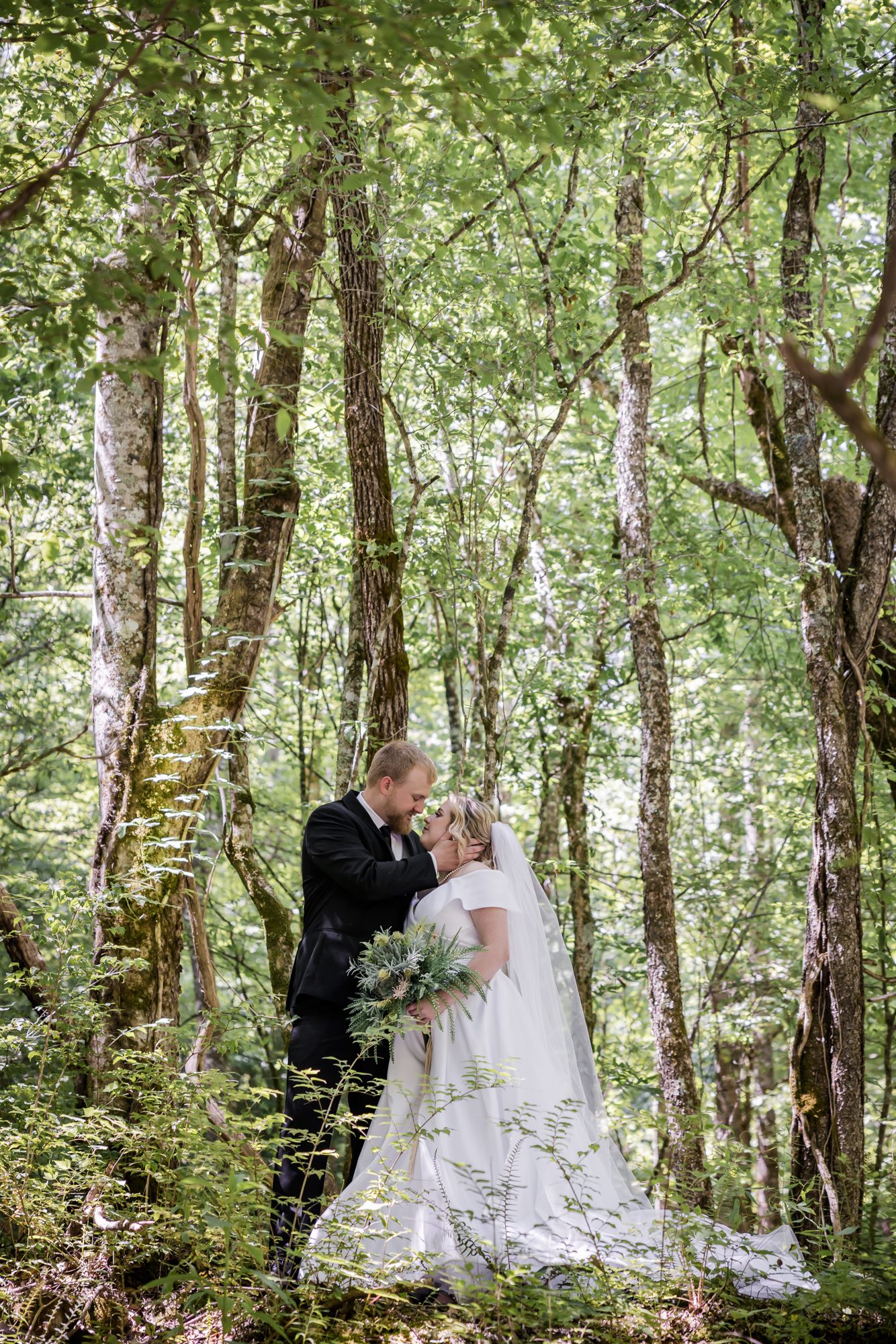 Morning Summer Micro Wedding