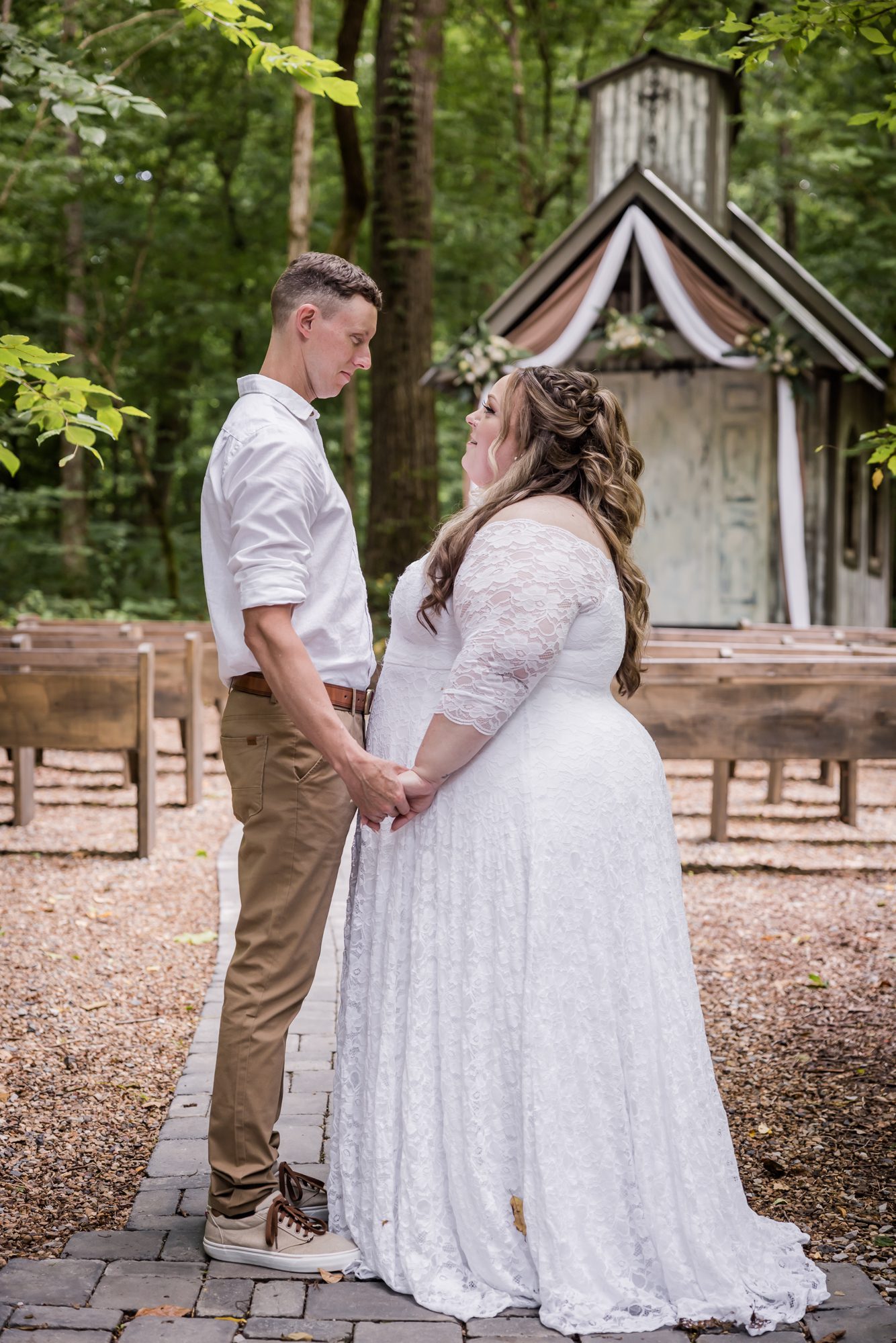 outdoor bride and groom portrait