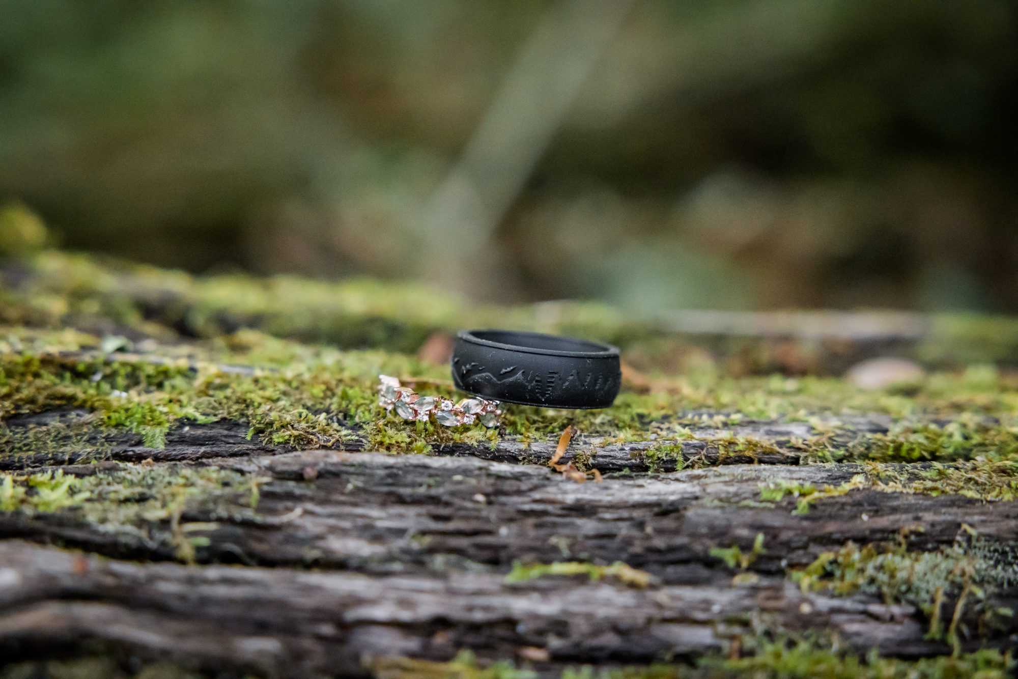 outdoor wedding rings