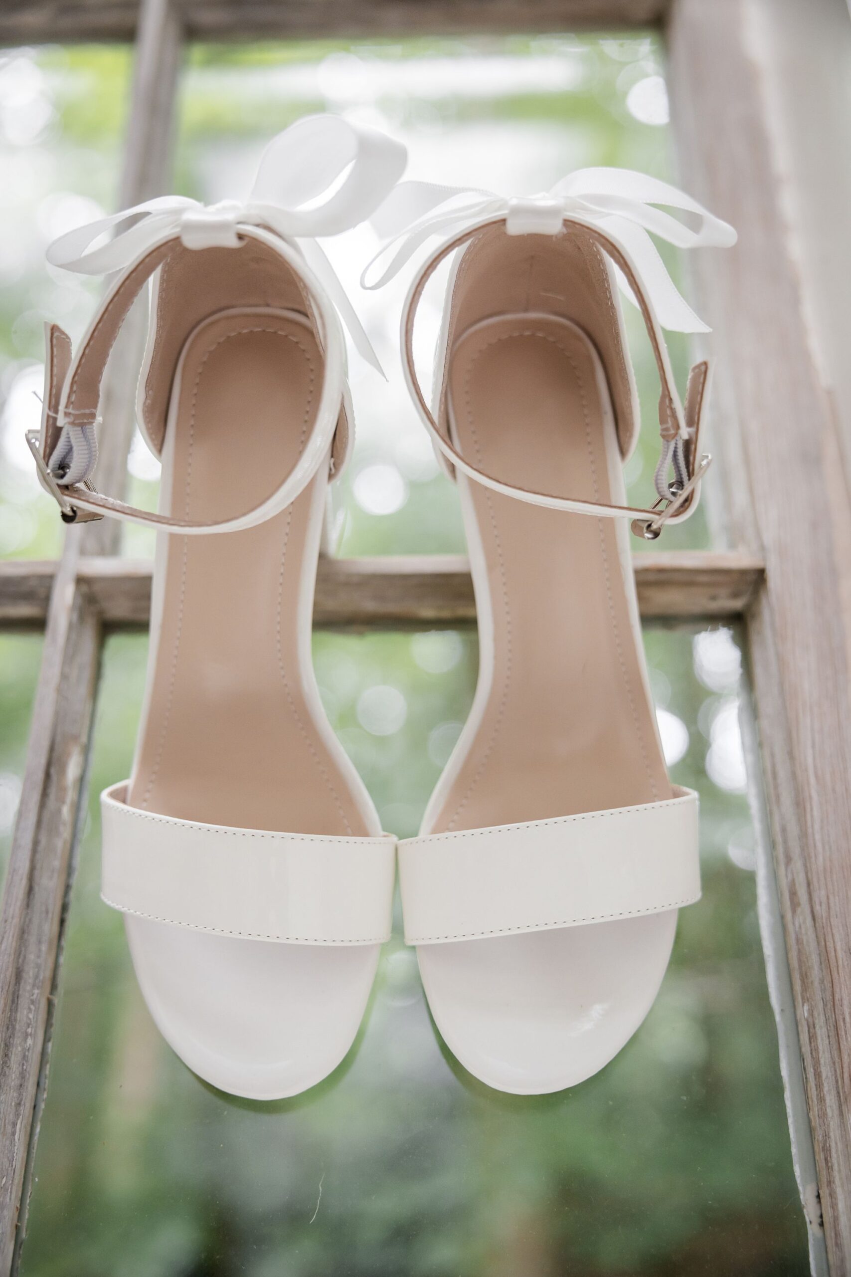 Outdoor wedding shoes