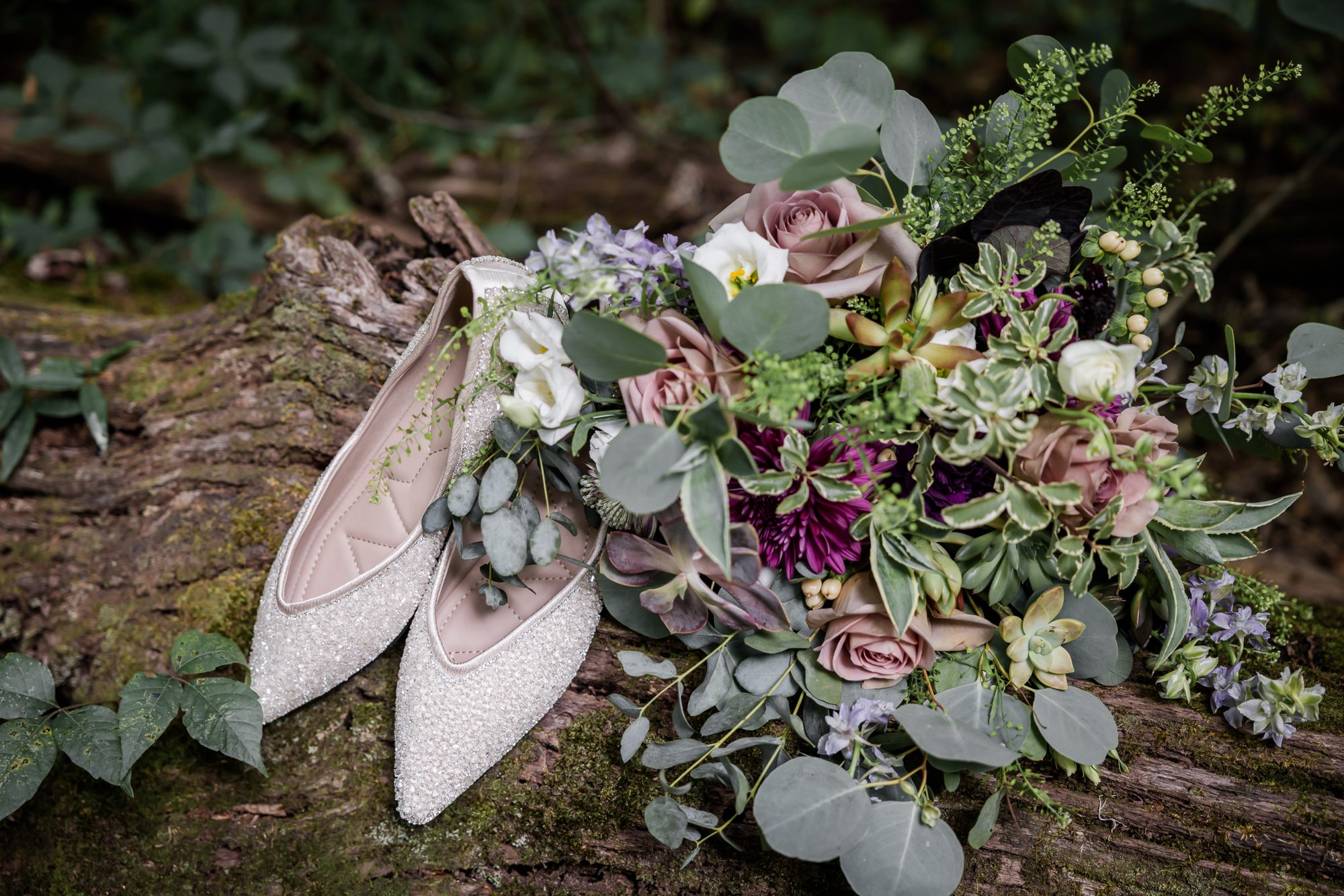 Summer Wedding Bouquet and shoes