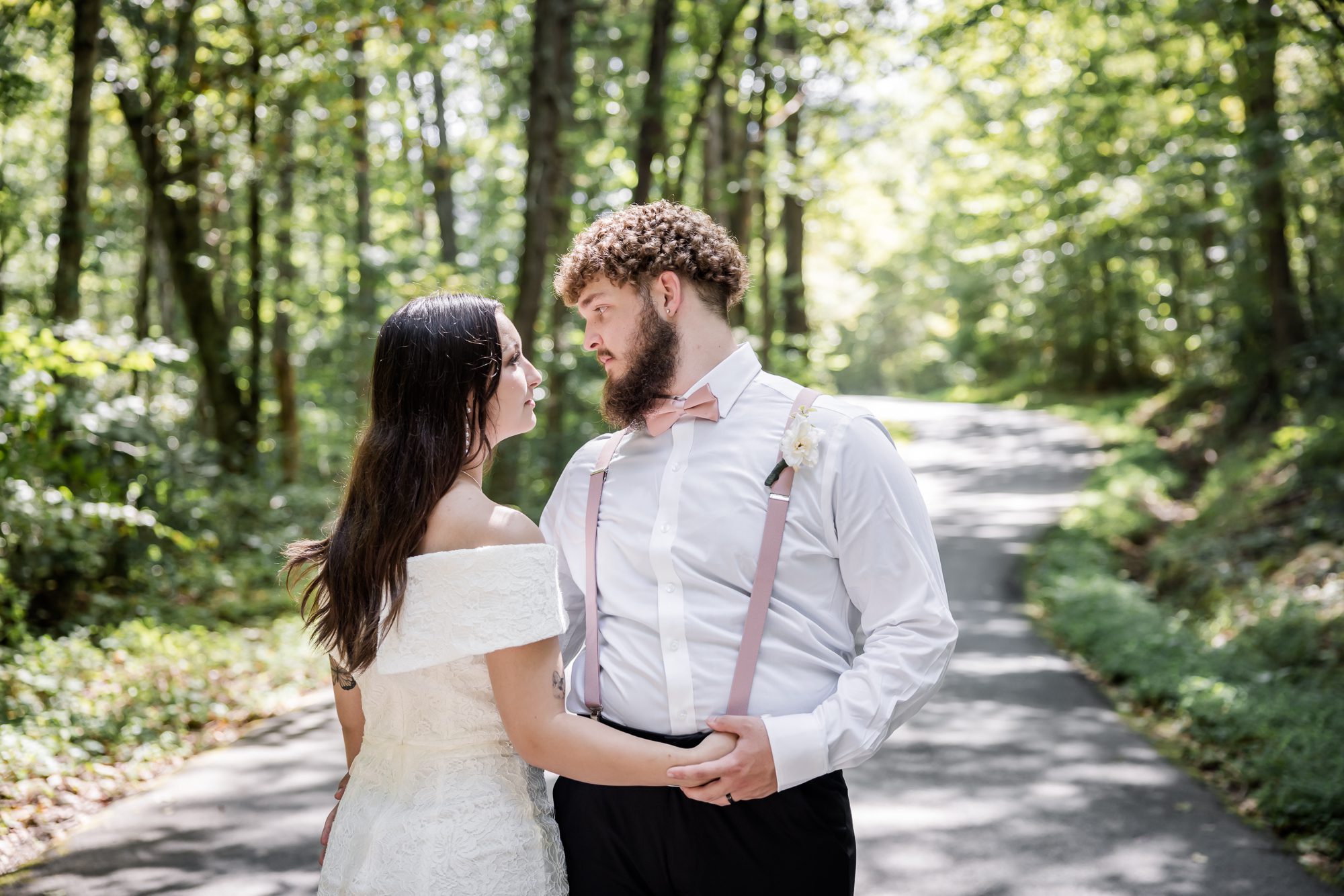 Woodsy Bride and Groom portrait