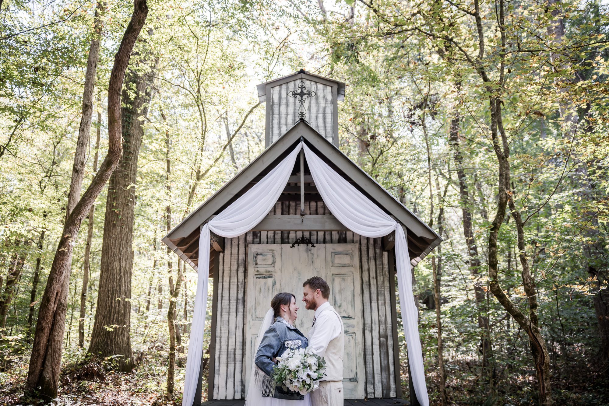 Morning bride and groom portrait