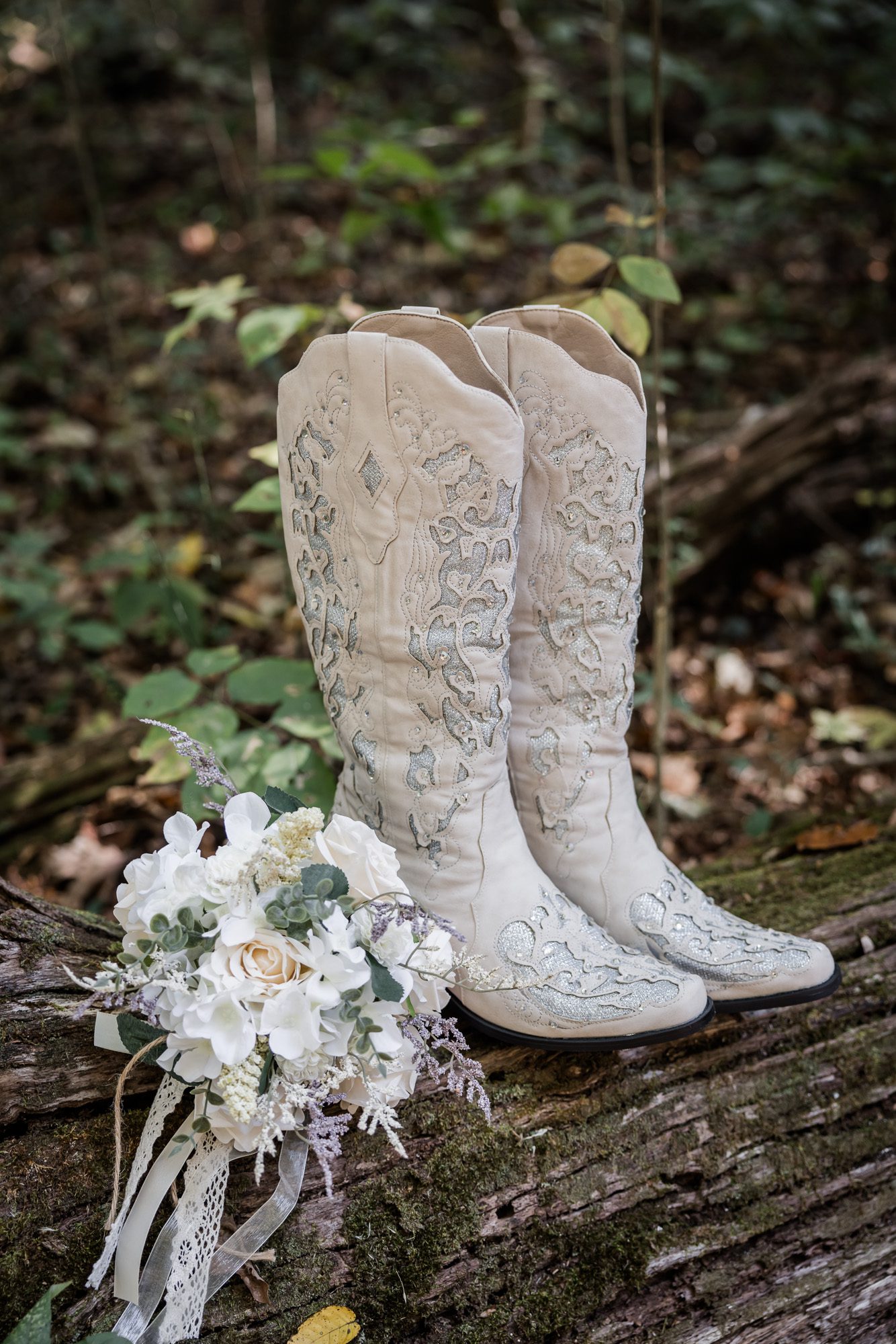 White and cream boots and bouquet