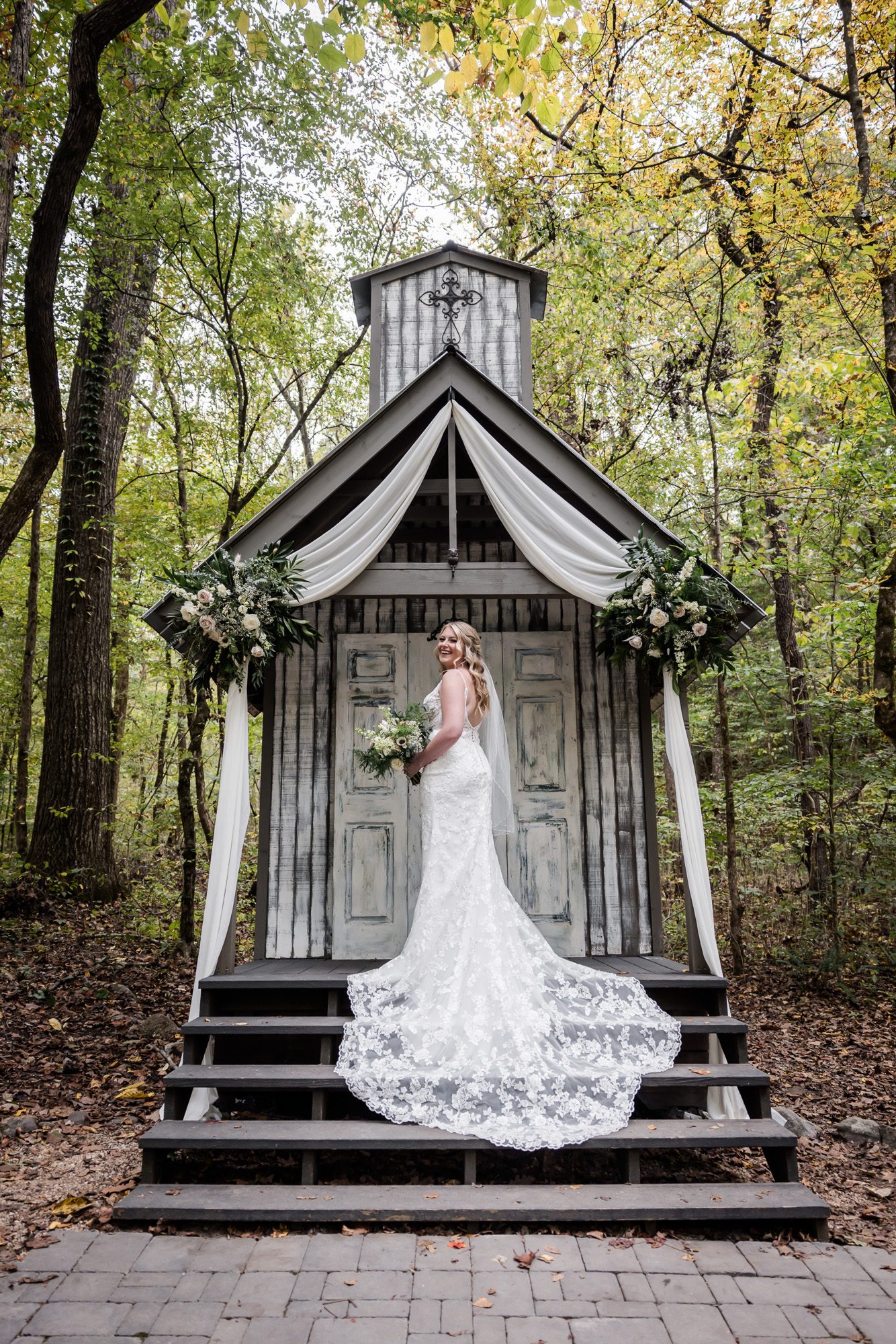 Outdoor bride portrait