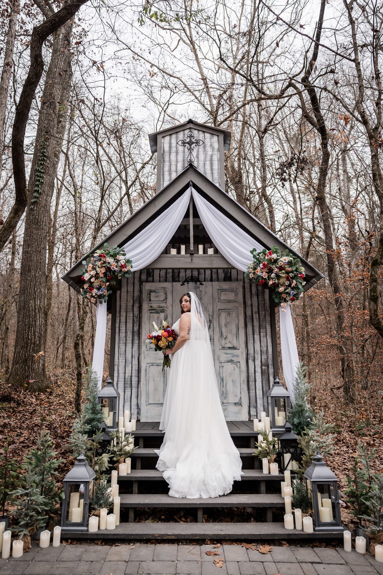 Outdoor bride portrait