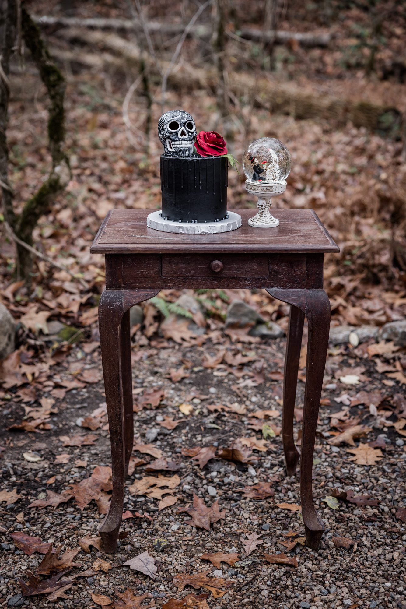 Unique Black Wedding Cake