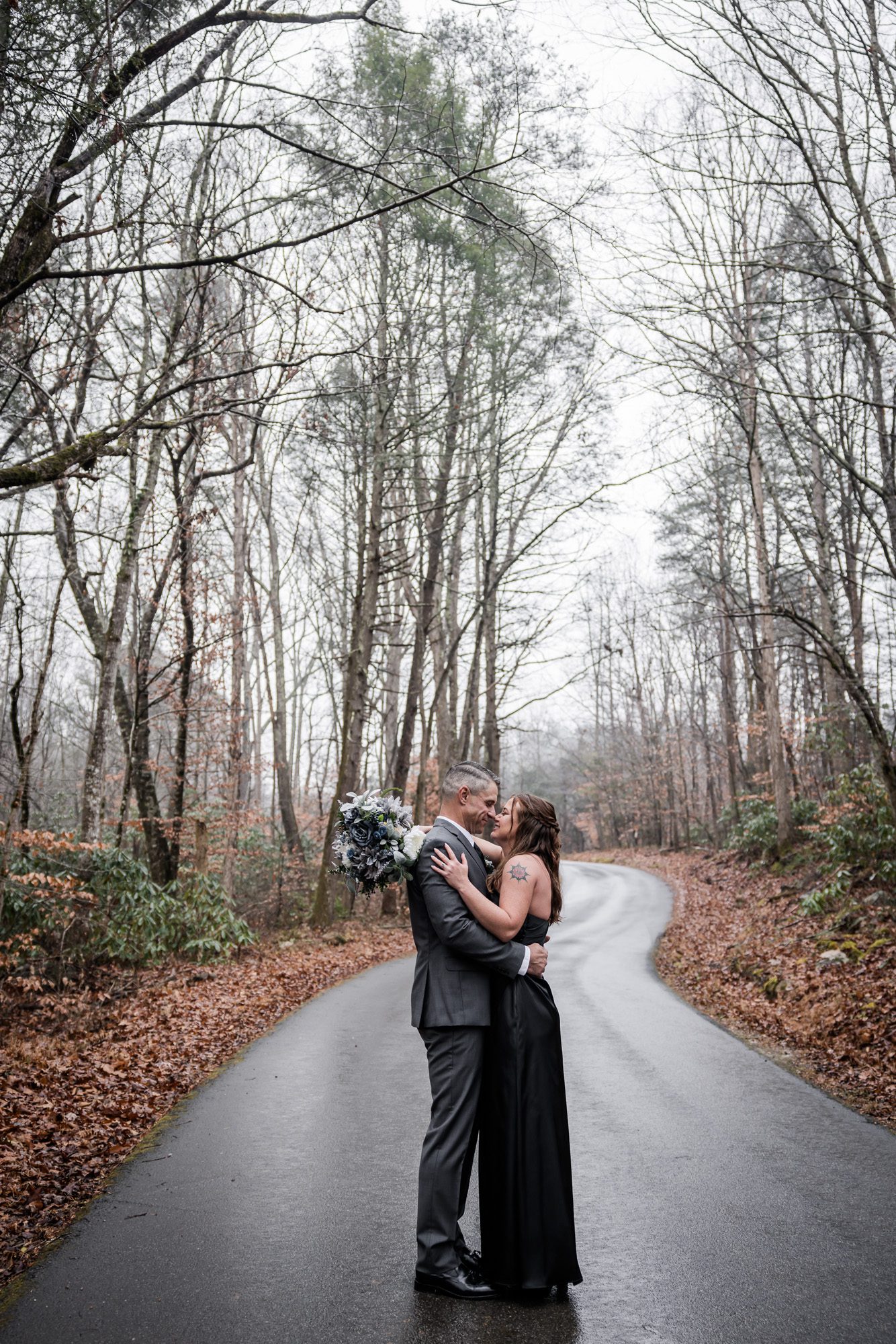 Woodsy bride and groom portrait