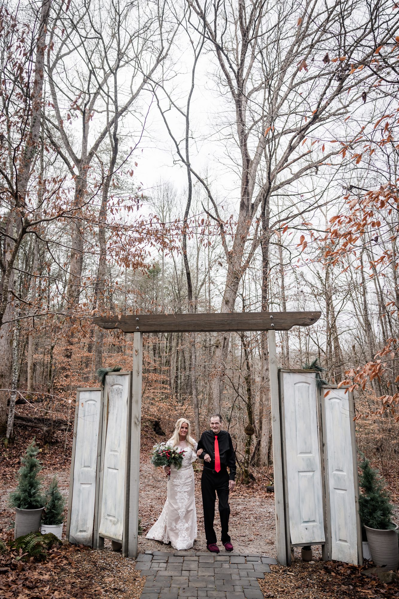 Father Daughter walk down the aisle