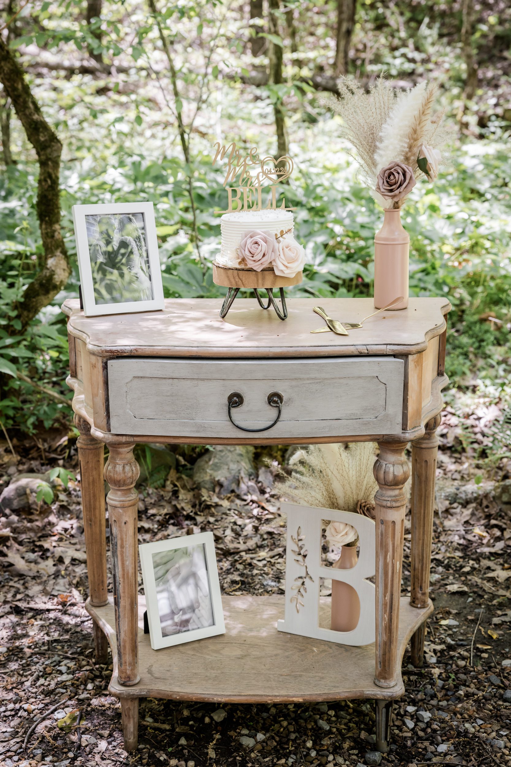 cake table