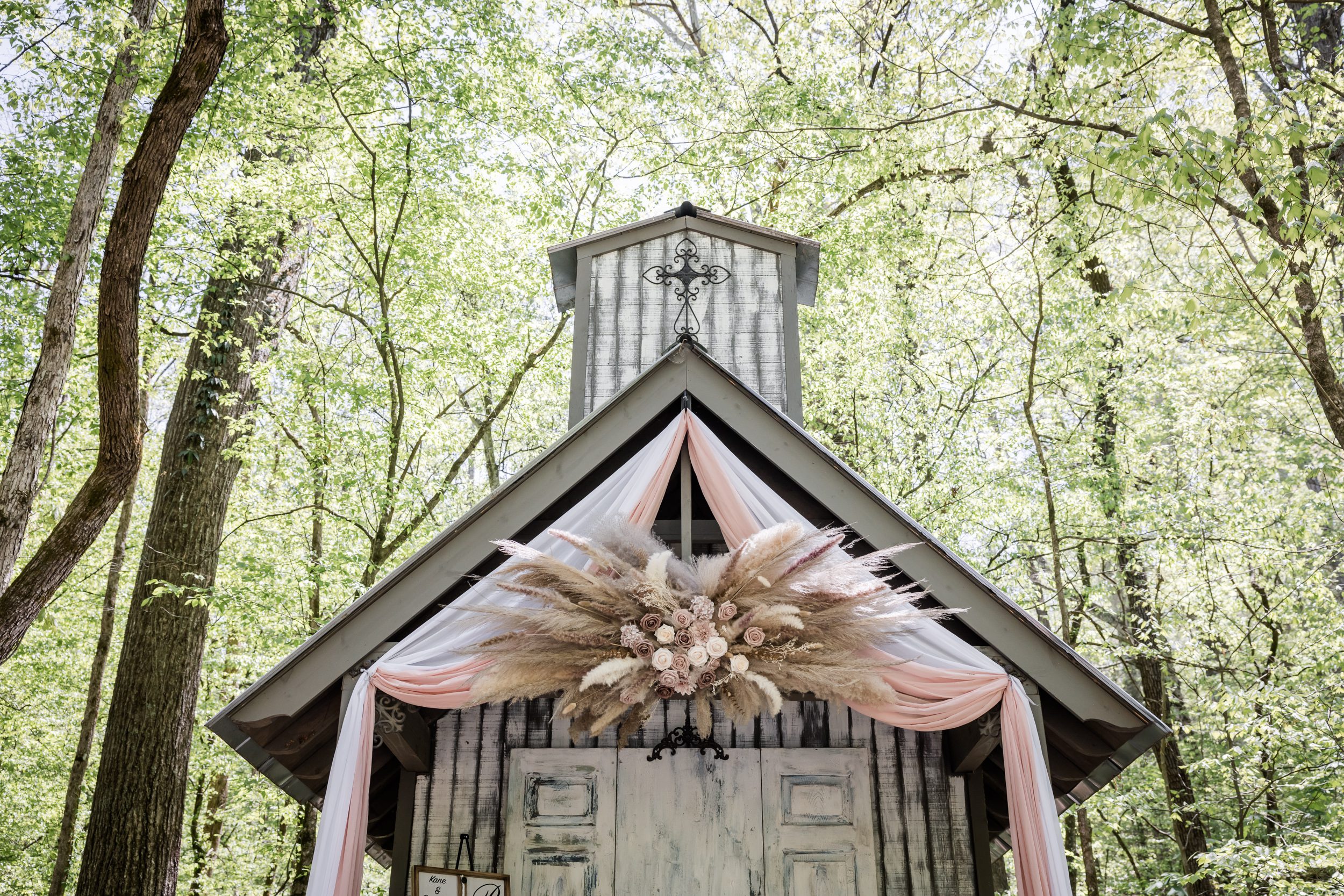 outdoor christian ceremonyoutdoor christian ceremony