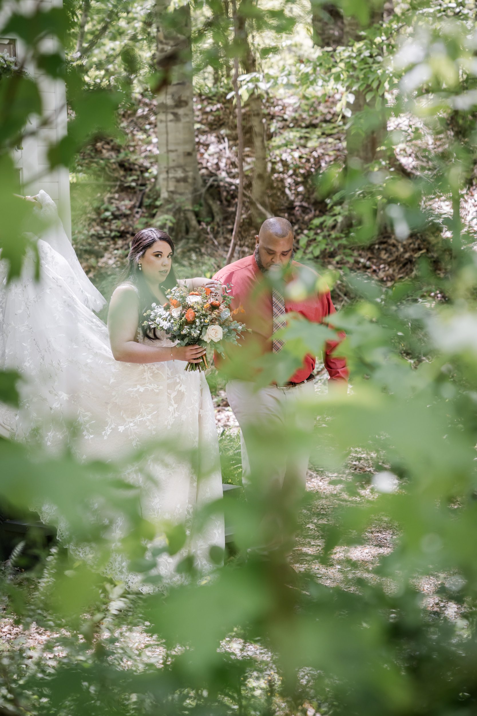 spring wedding in East Tennessee