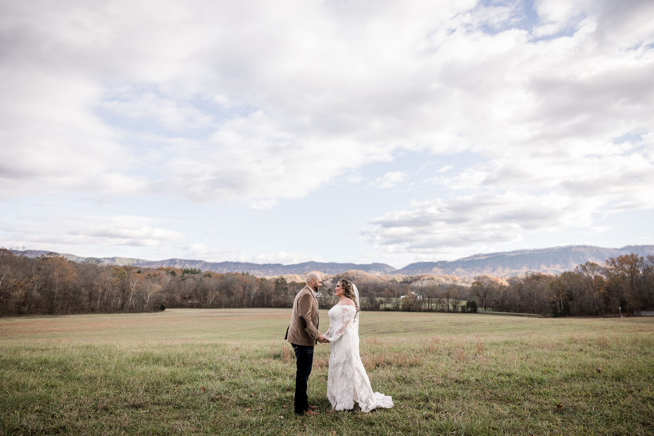 Smoky Mountain Bride and Groom 