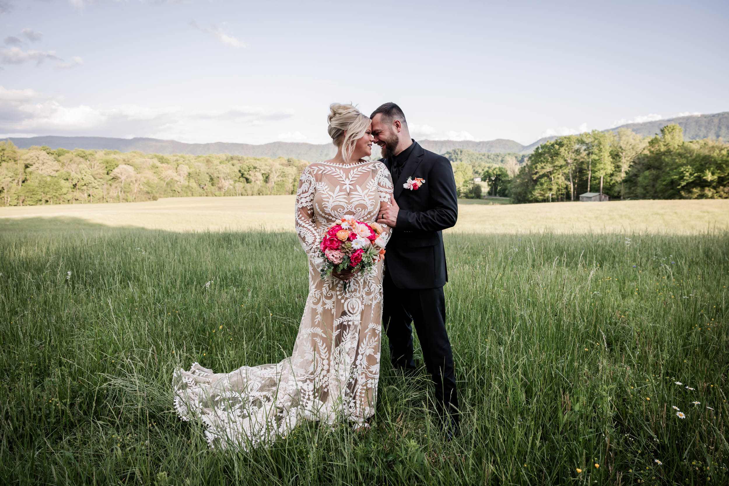 Spring Elopement Photographer
