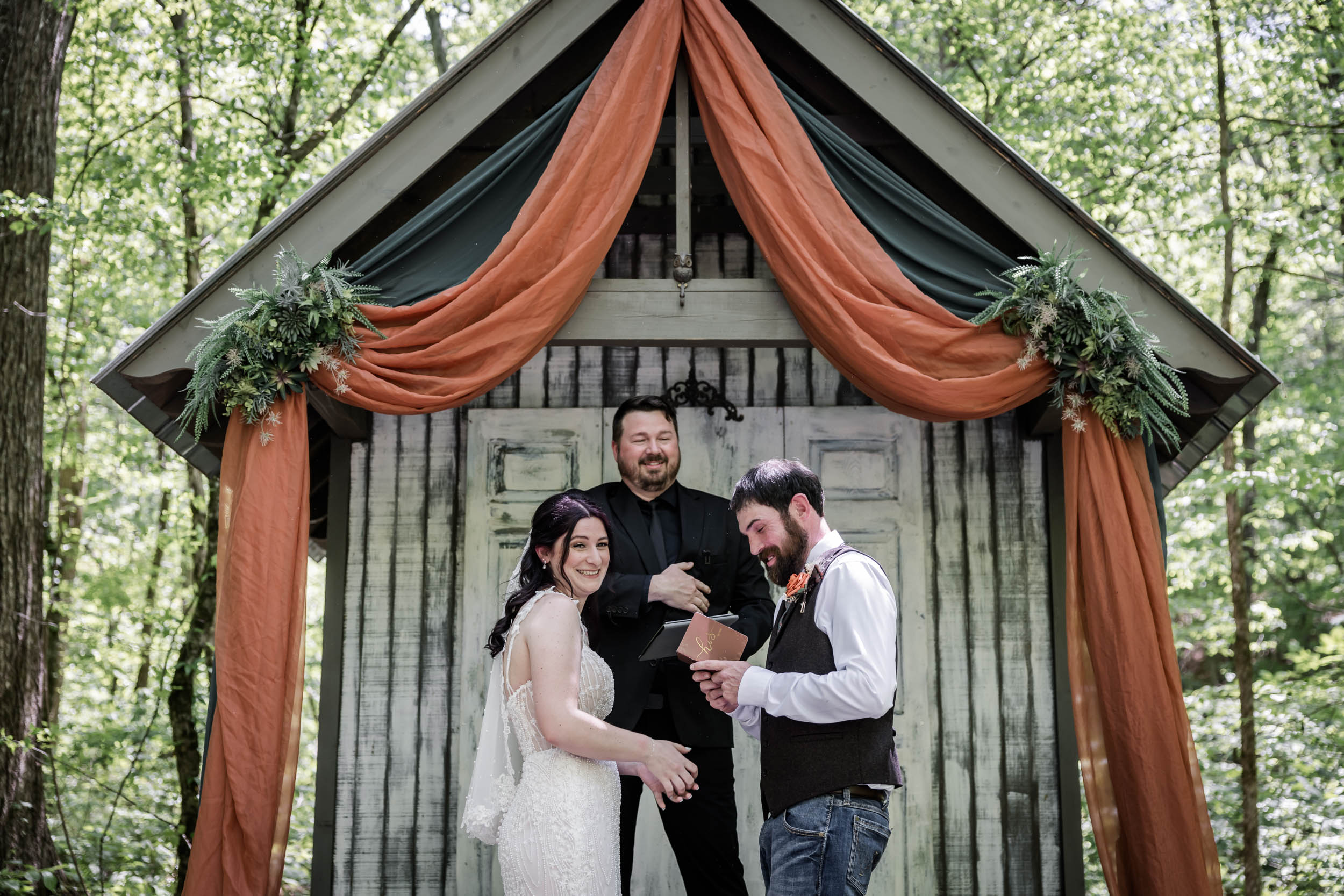 Smoky Mountain Bride and Groom 