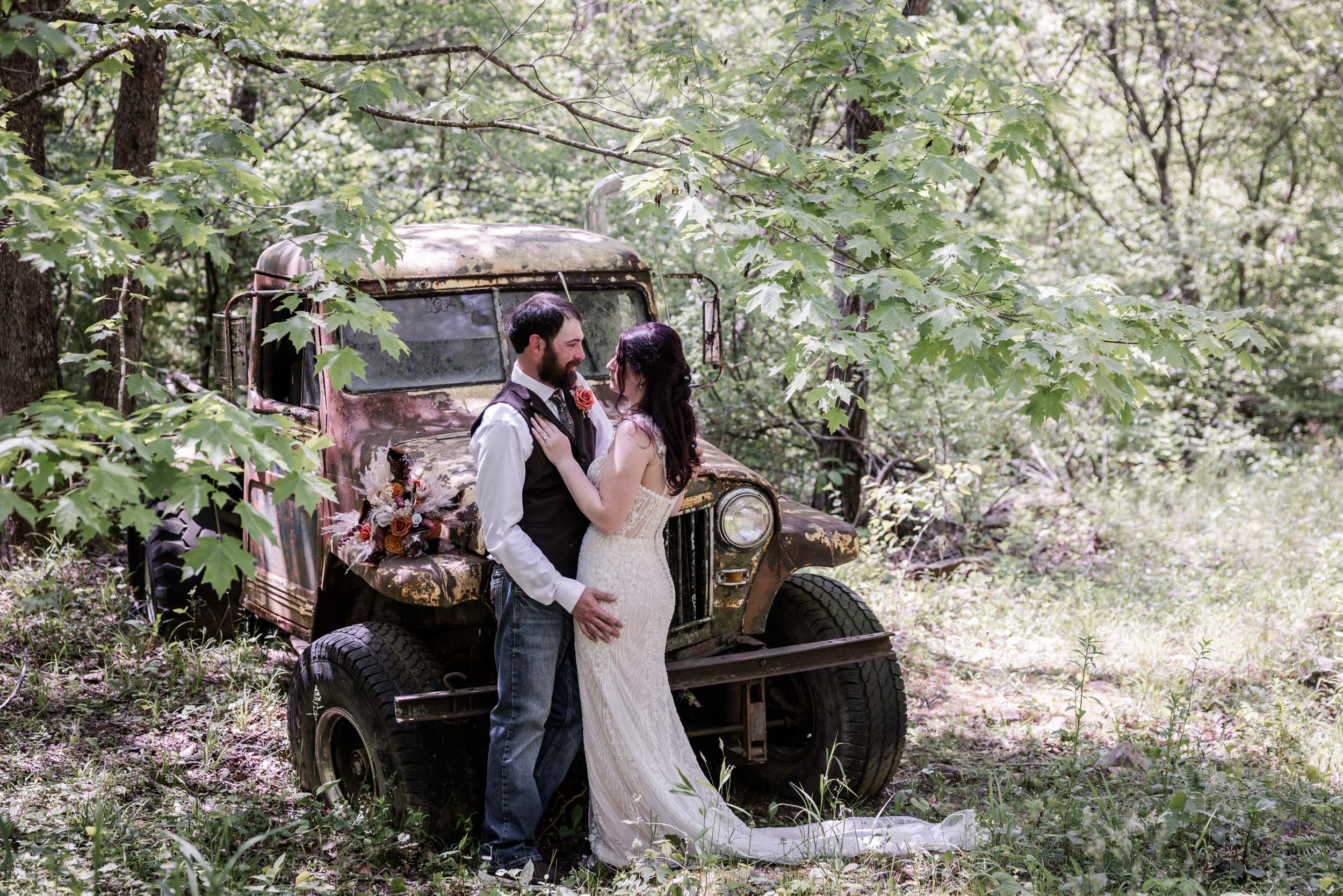 Enchanting Smoky Mountain Micro Wedding 