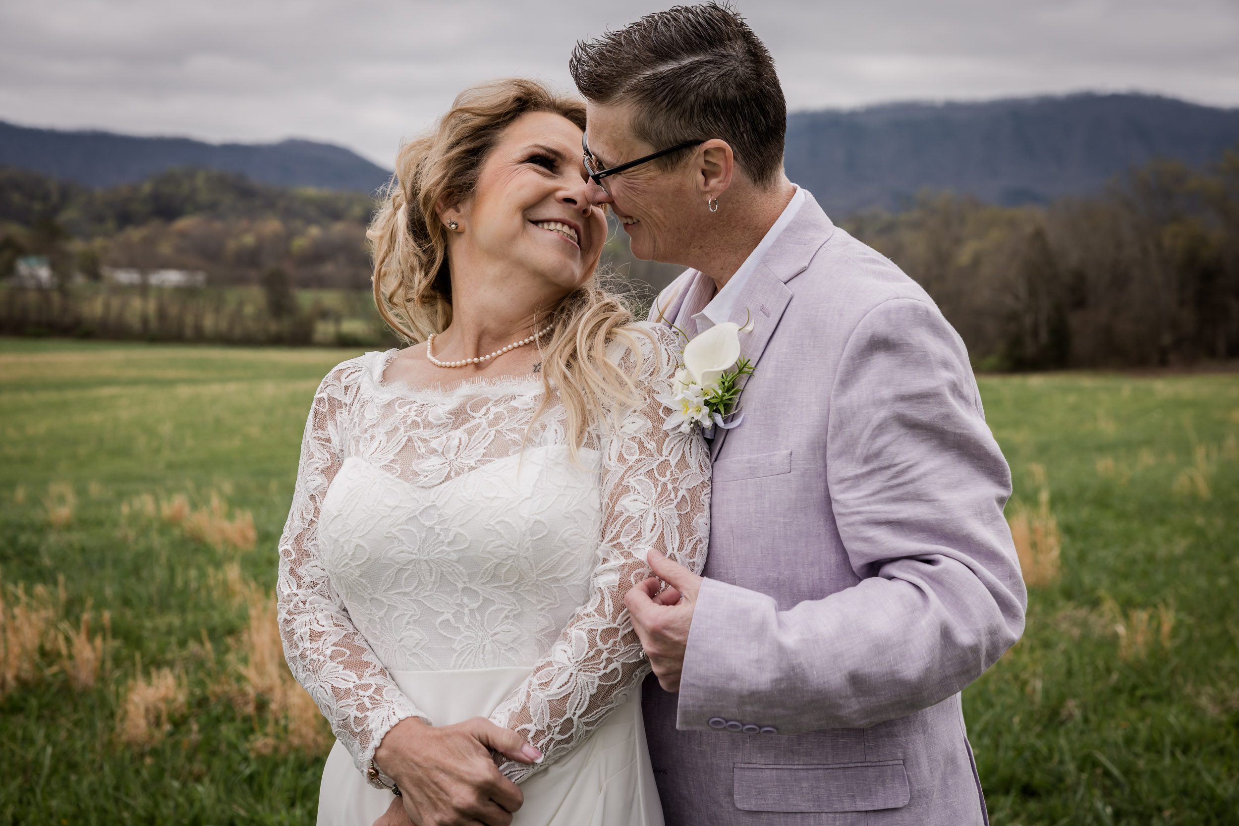 East Tennessee Elopement Photographer