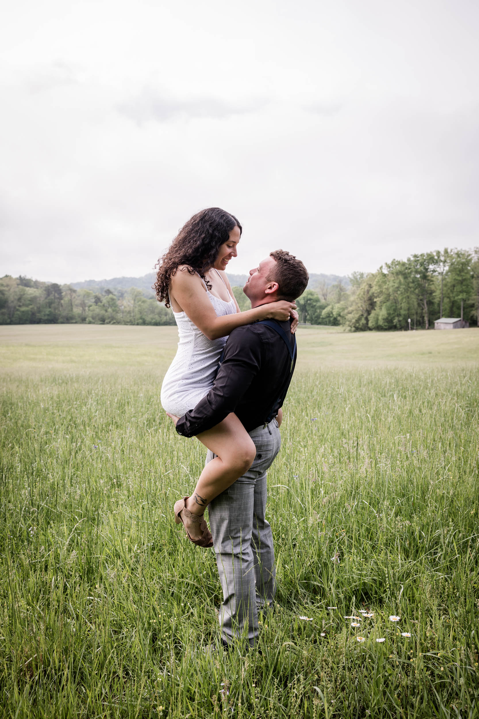 Smoky Mountain Bride and Groom 
