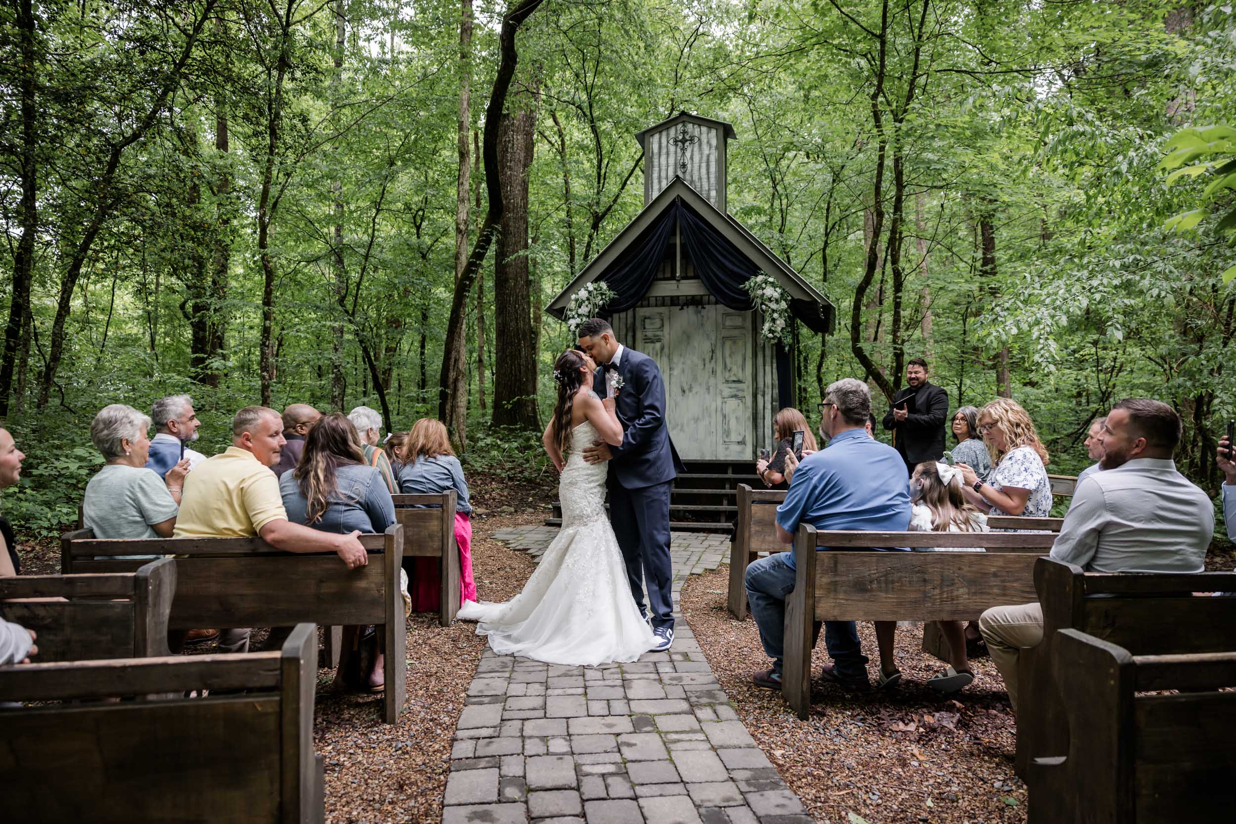 Micro Wedding Photographer