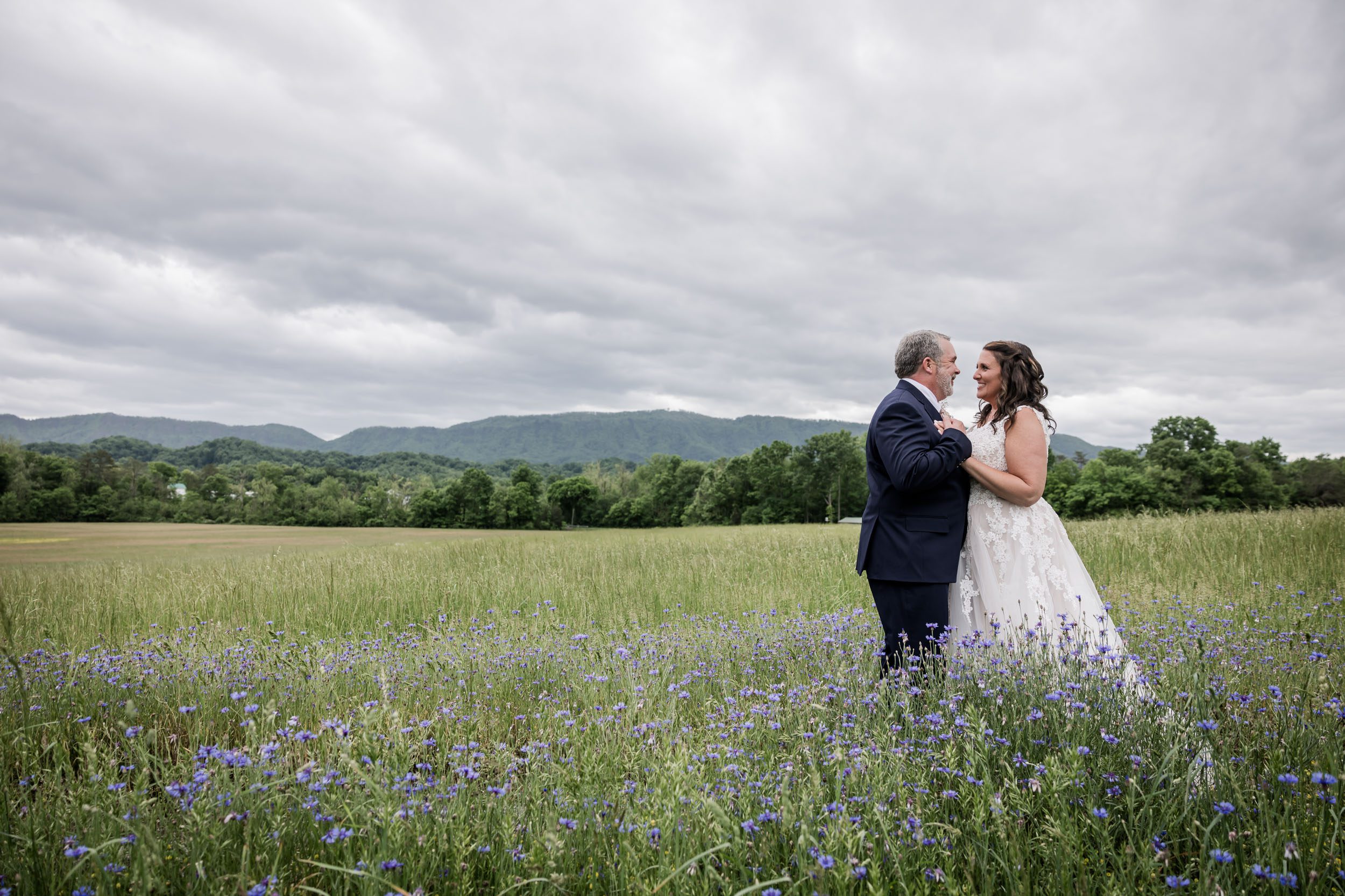 Smoky Mountain Spring Wedding Photos