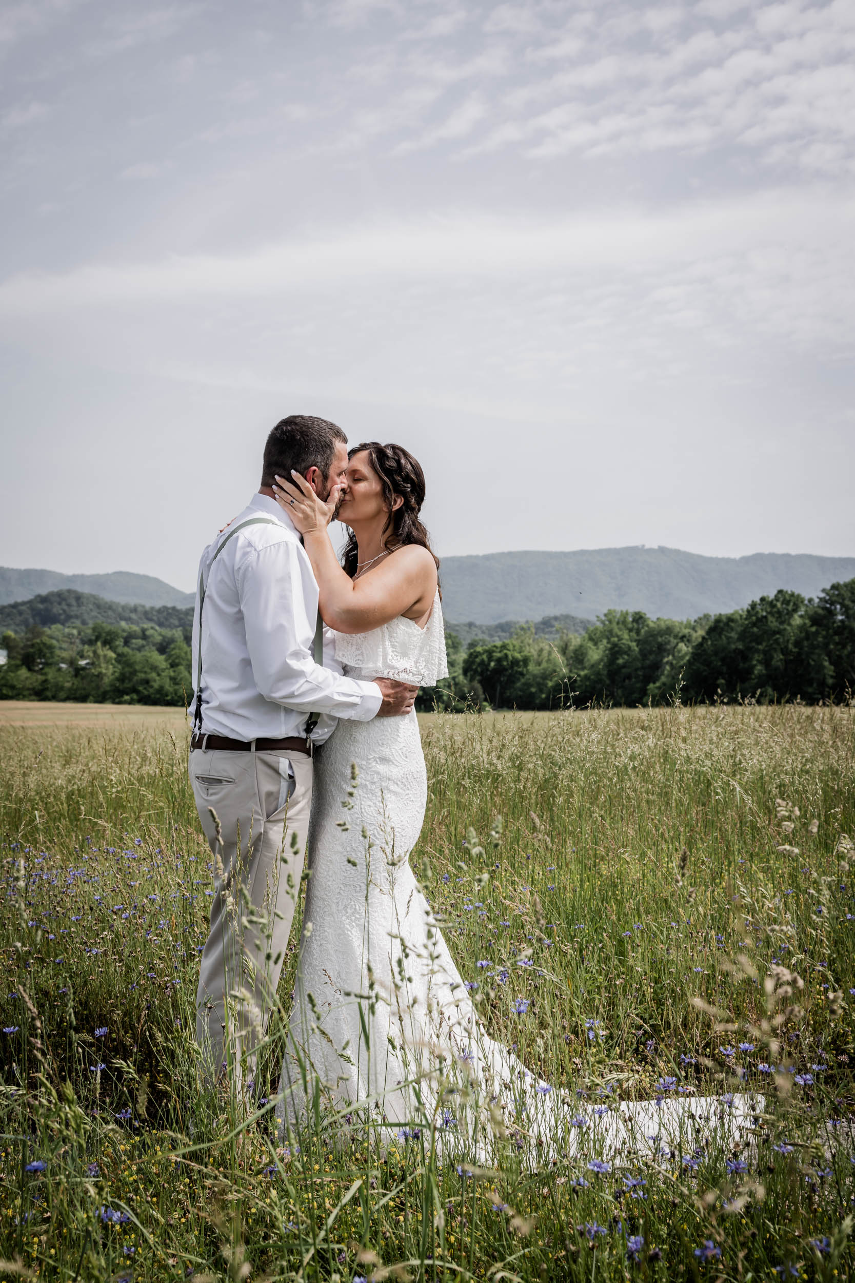 Spring Micro Wedding Photography