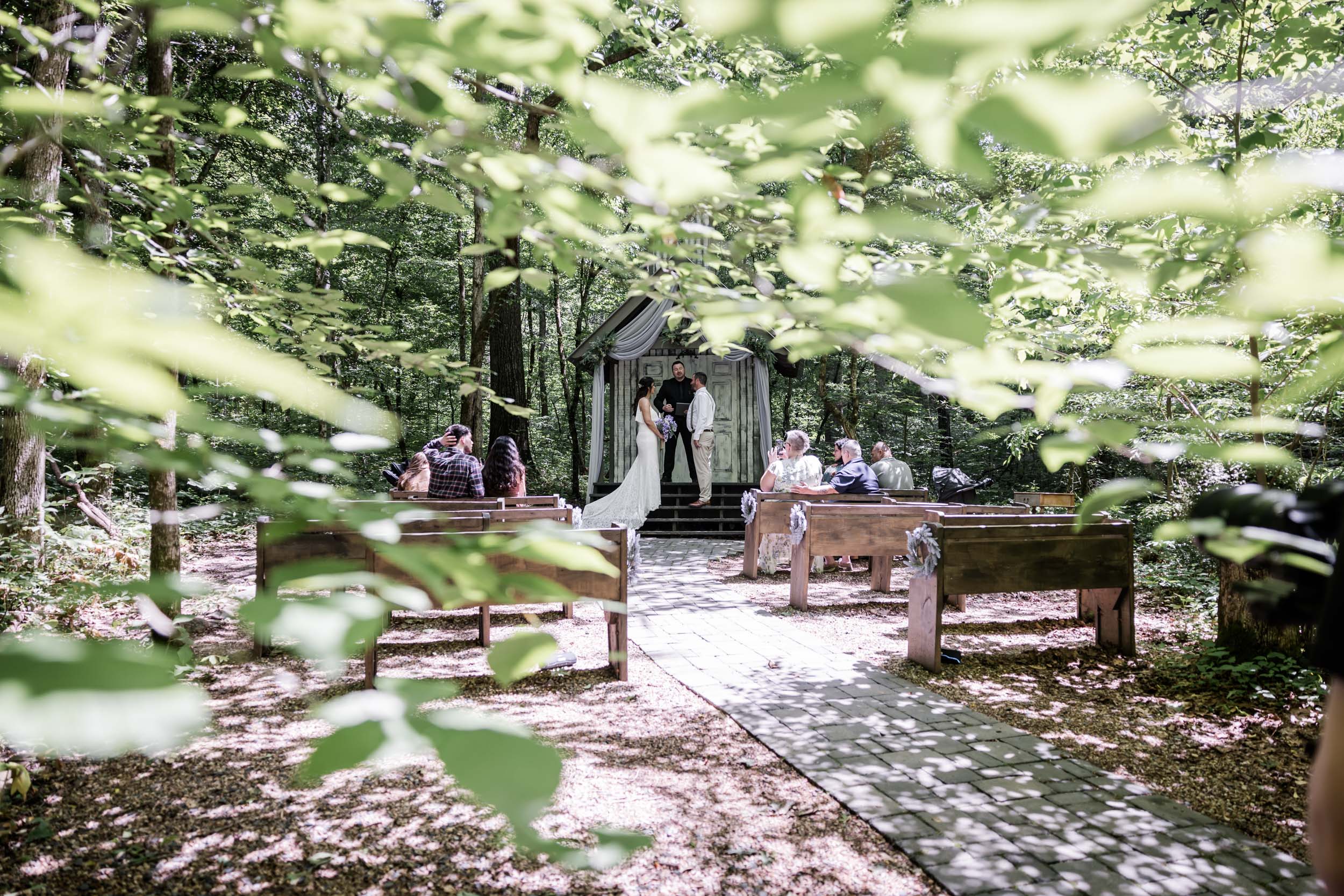 Relaxed Spring Micro Wedding