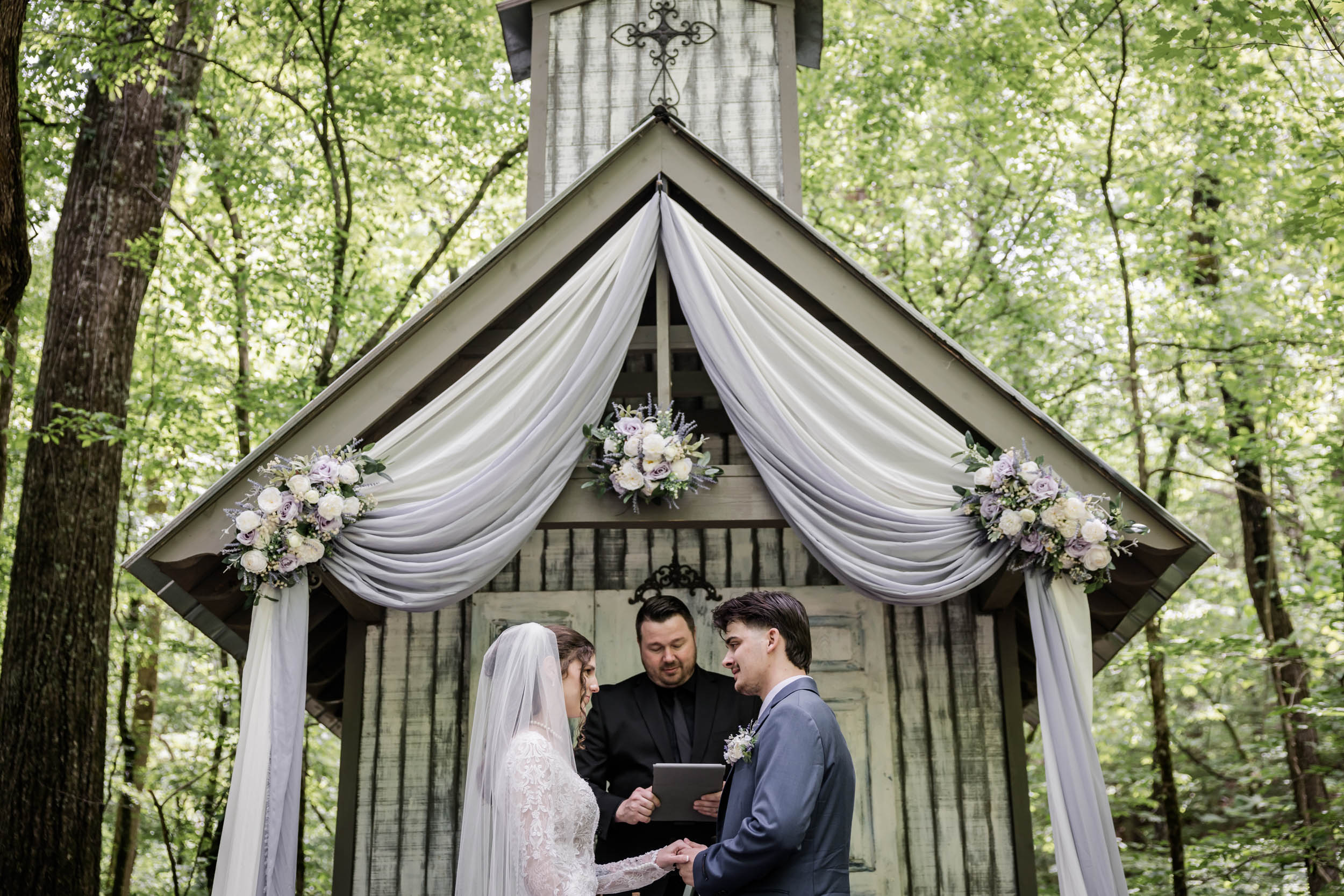 Smoky Mountain Bride and Groom