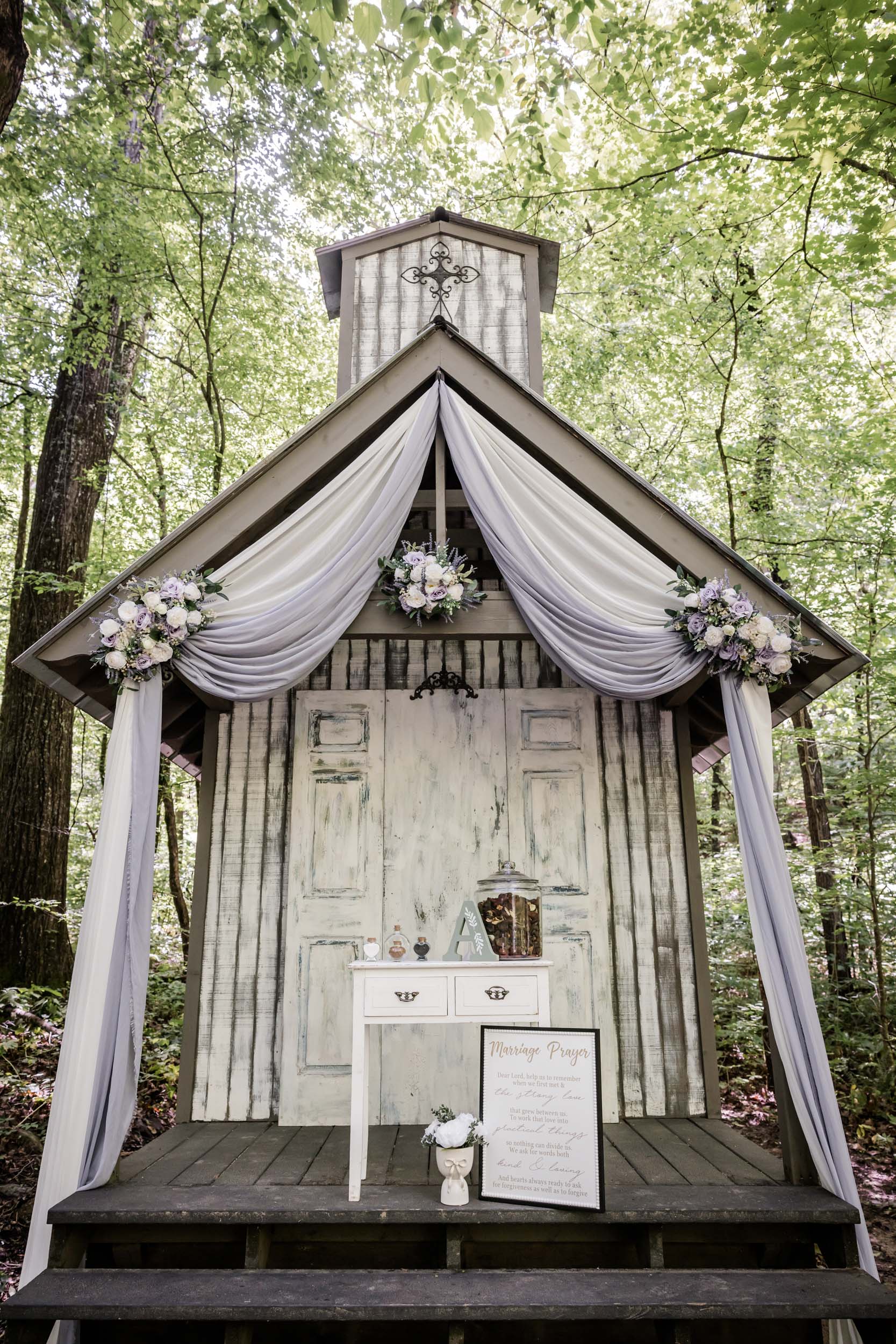 Romantic Spring Micro Wedding