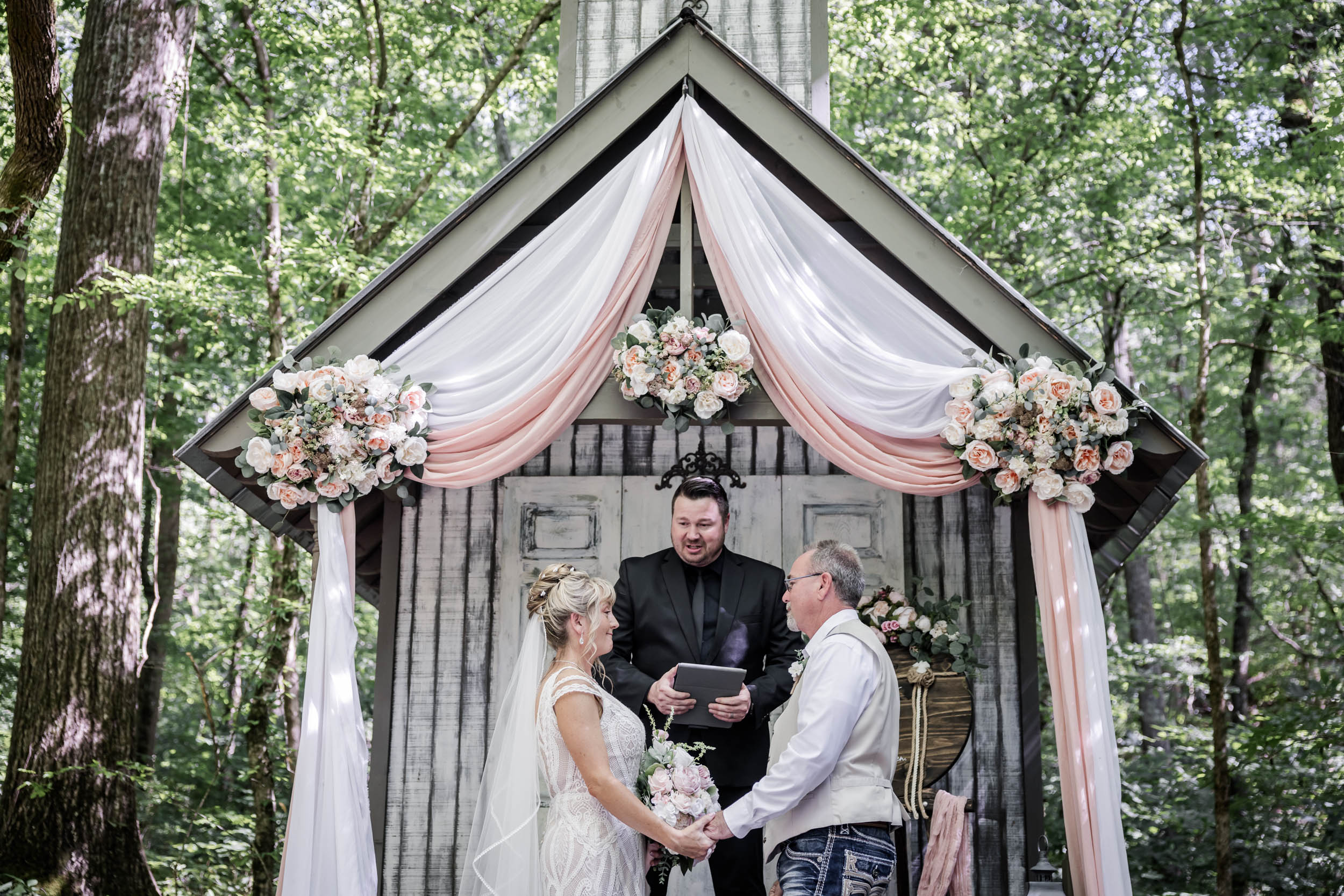 Blush and Bashful Micro Wedding 