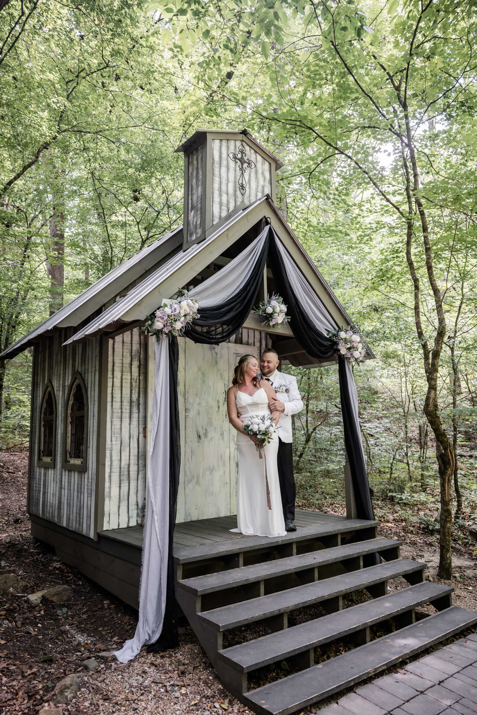 Smoky Mountain Bride and Groom 
