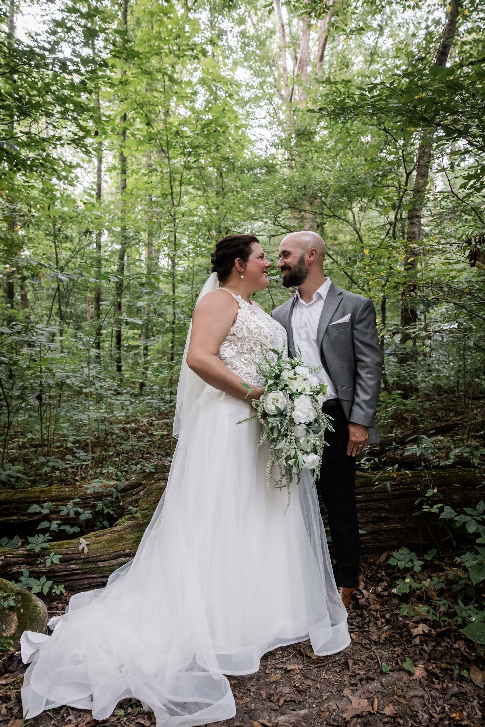 East Tennessee Bride and Groom 
