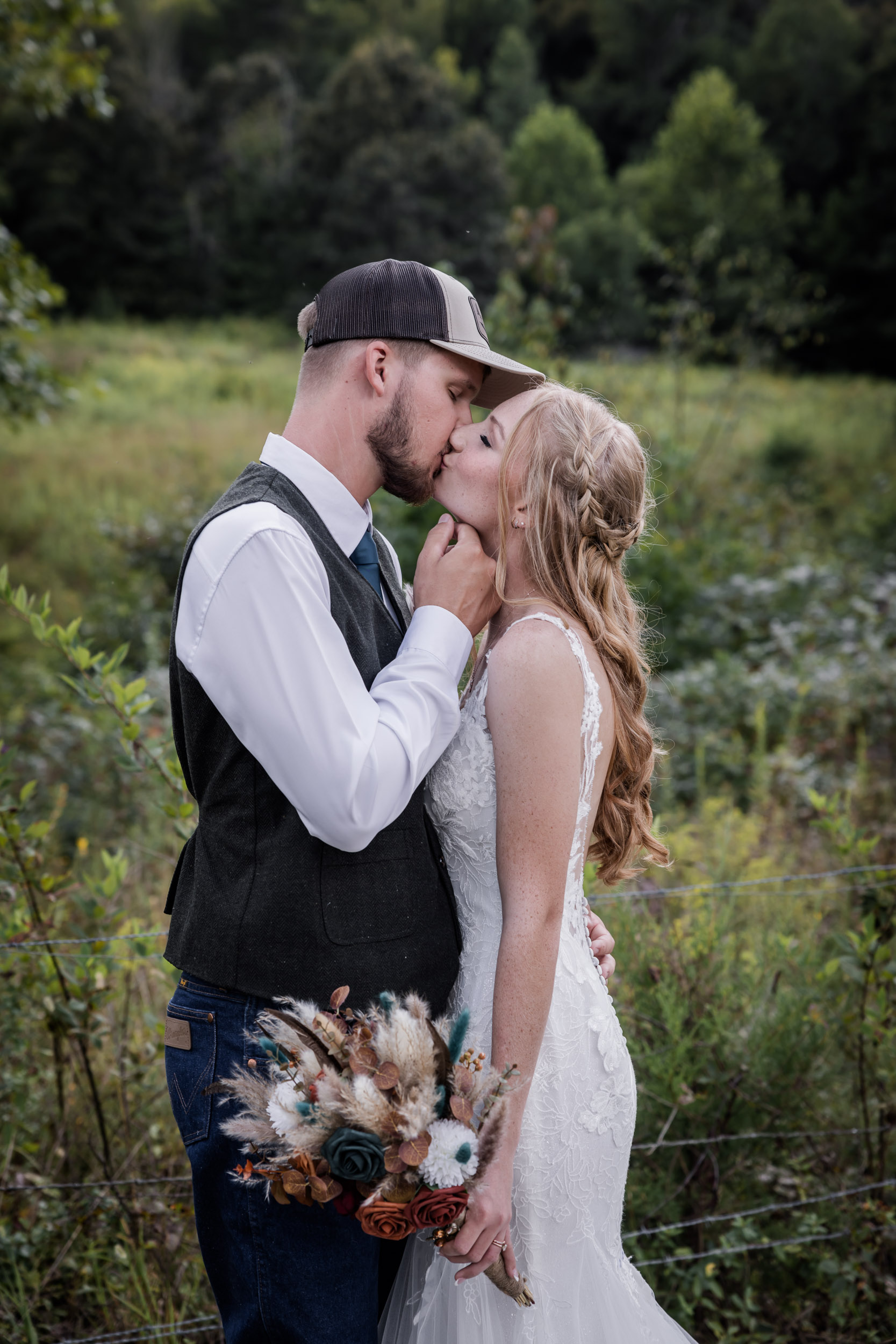 East Tennessee Wedding Photographer 