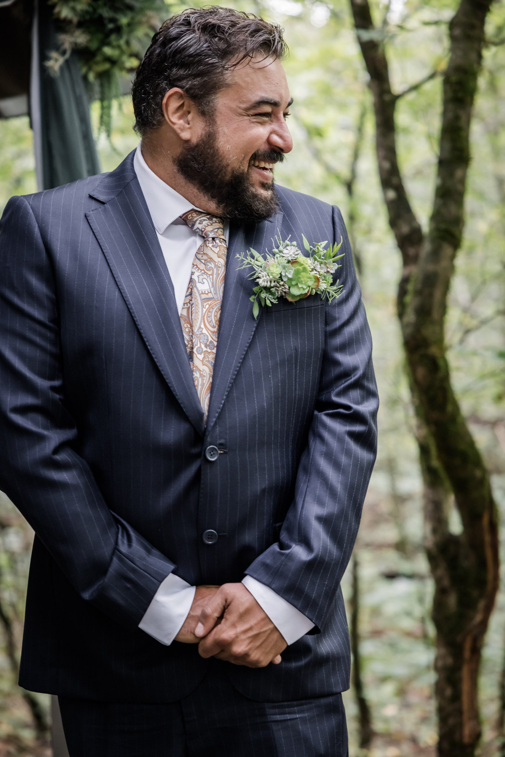 First Look Photo Ideas 