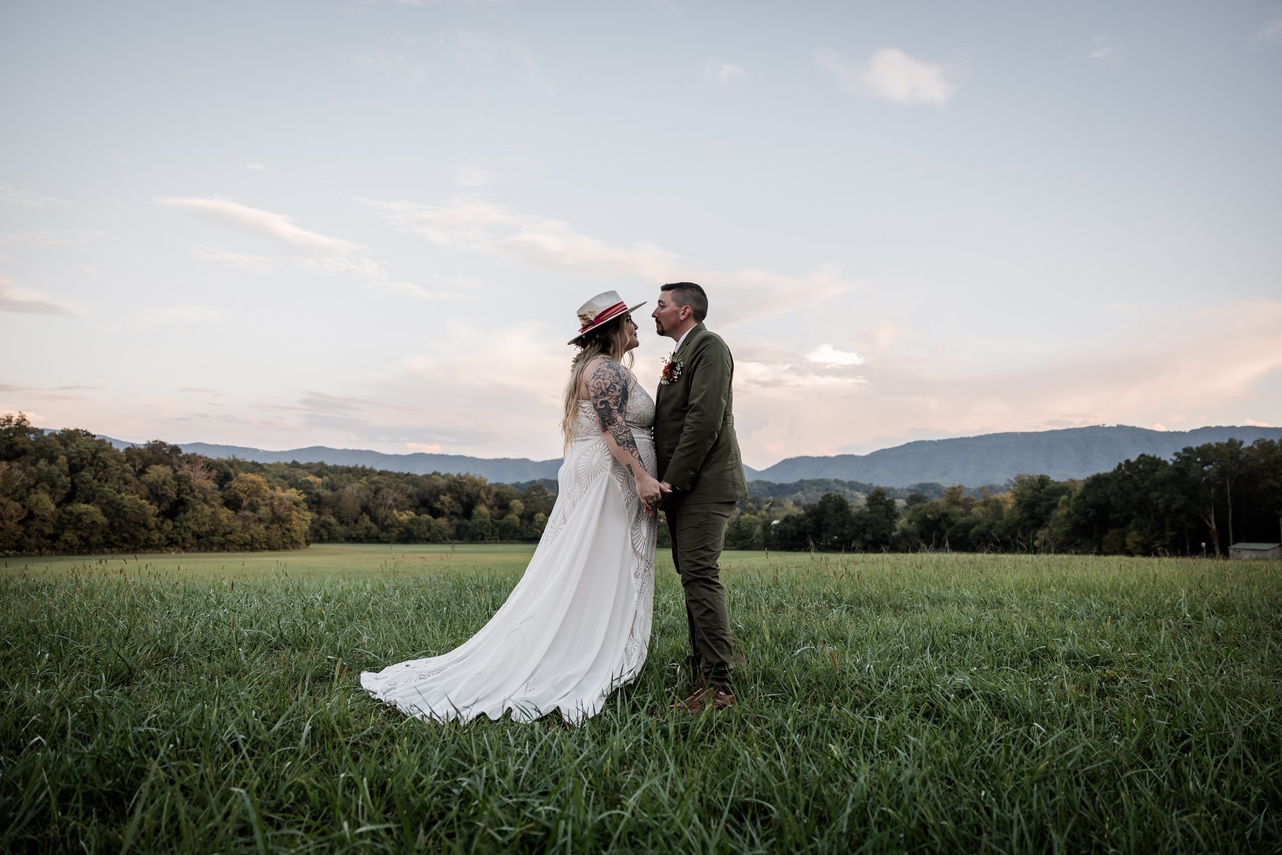 East Tennessee Wedding Photography 