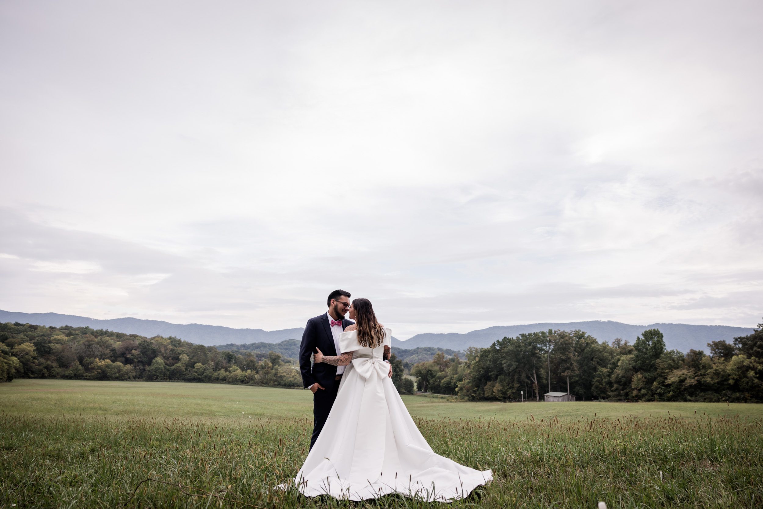 Romantic Fall Micro Wedding 