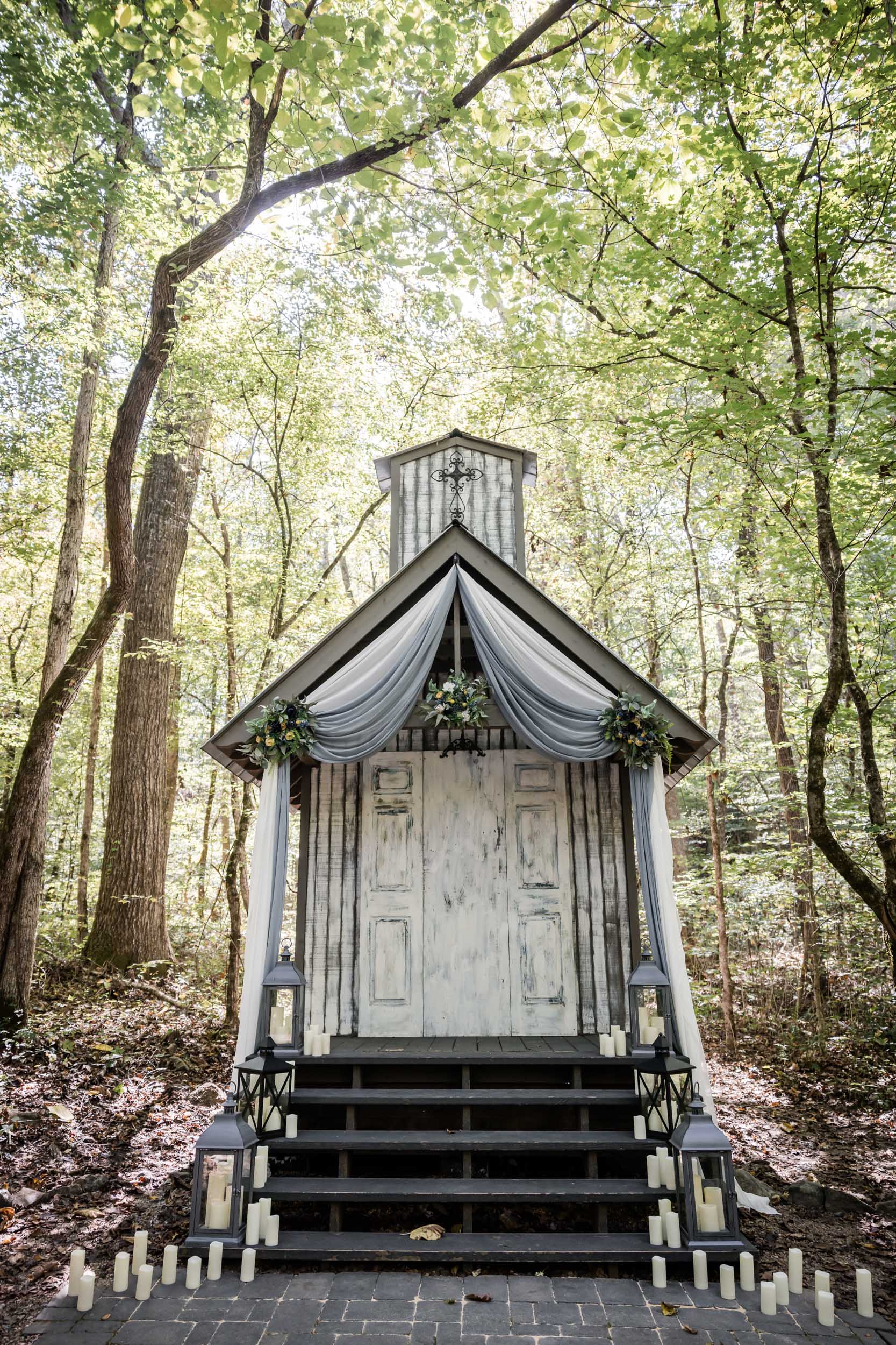 Smoky Mountain Wedding Chapel 