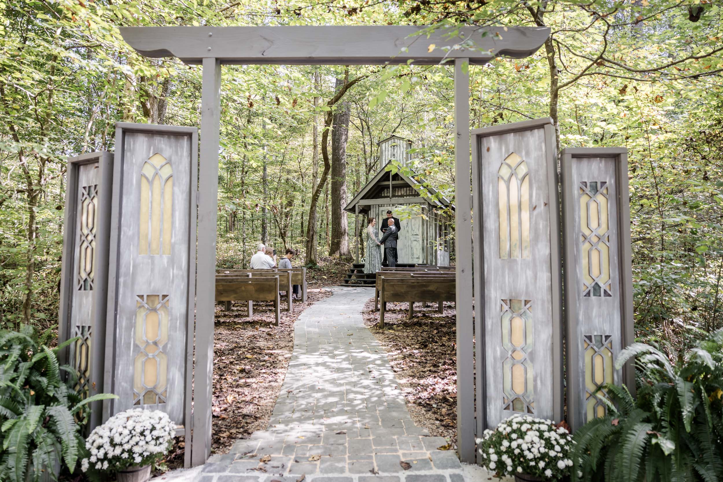 Simple Tennessee Elopement 